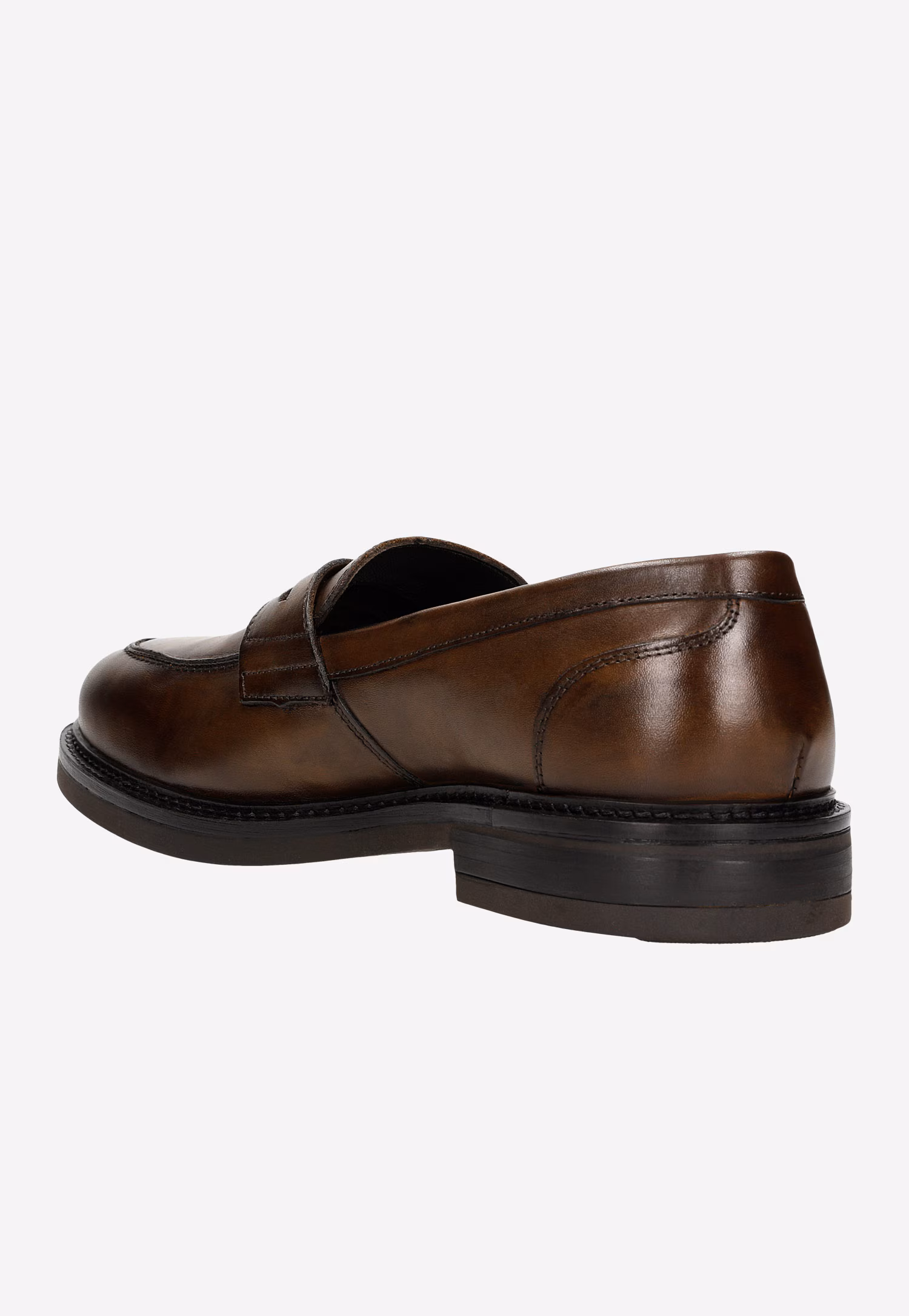 Czarne lakierowane mokasyny męskie typu penny loafers