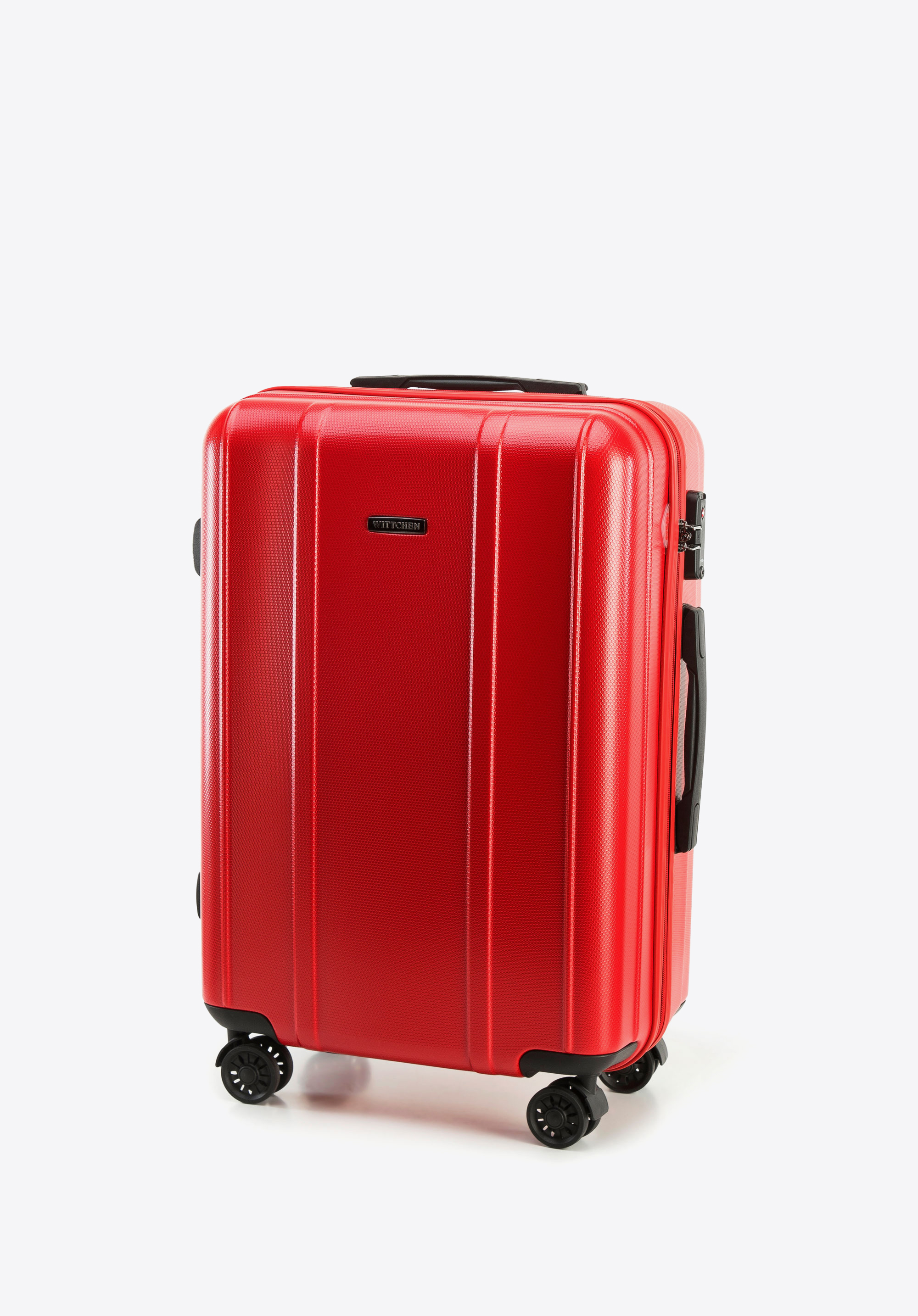 Walizka kabinowa z polikarbonu z pionowymi tłoczeniami