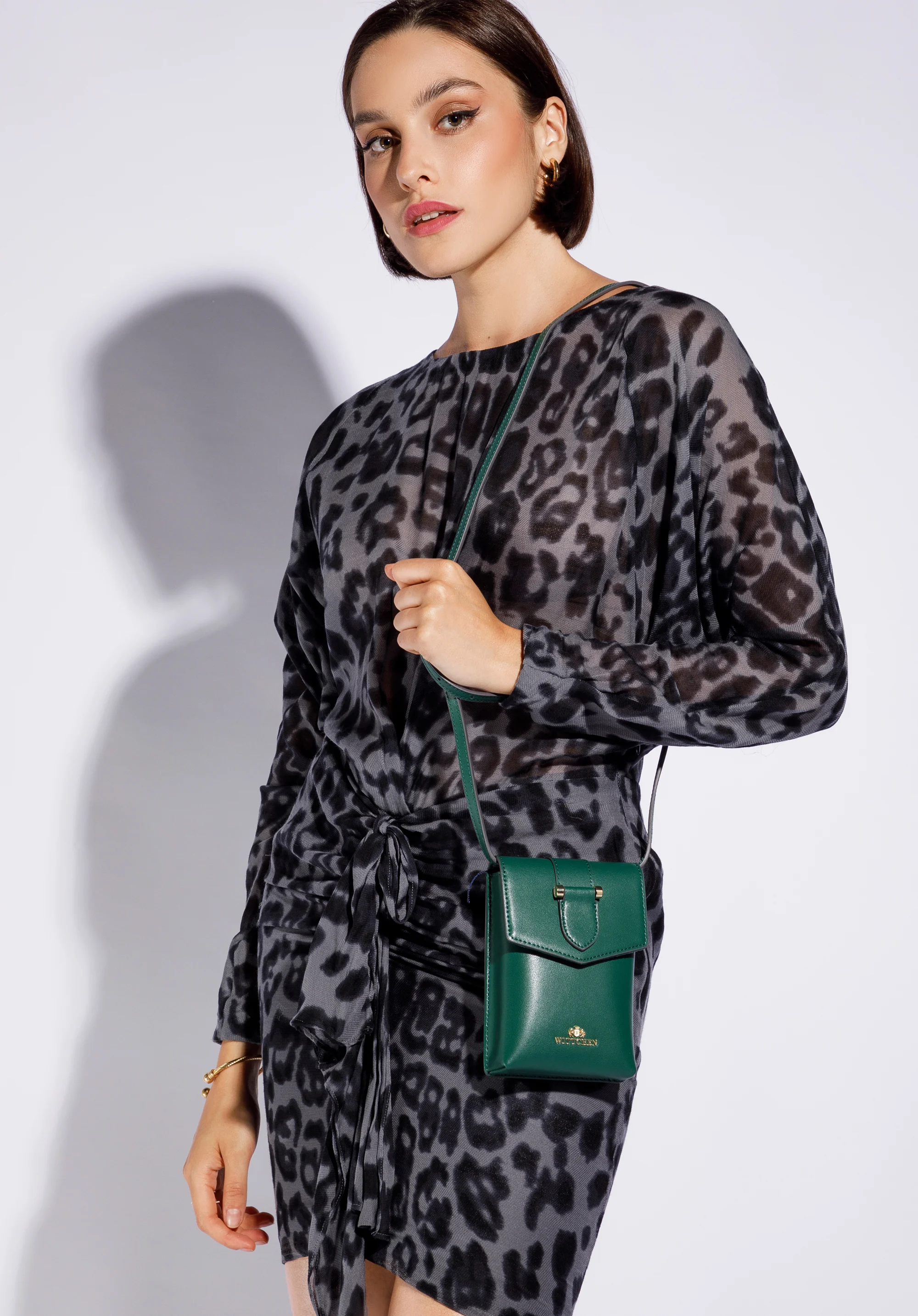 Damska minitorebka skórzana