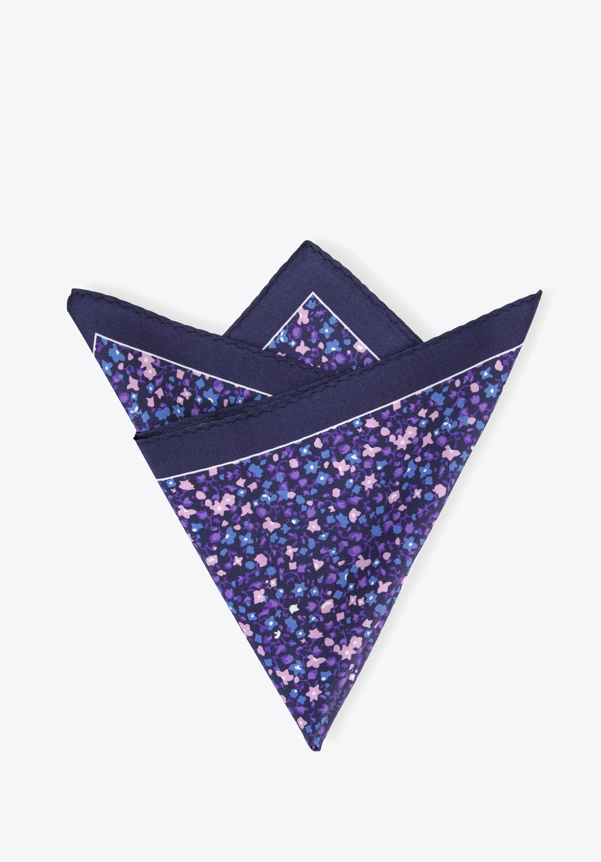 Poszetka jedwabna we wzory