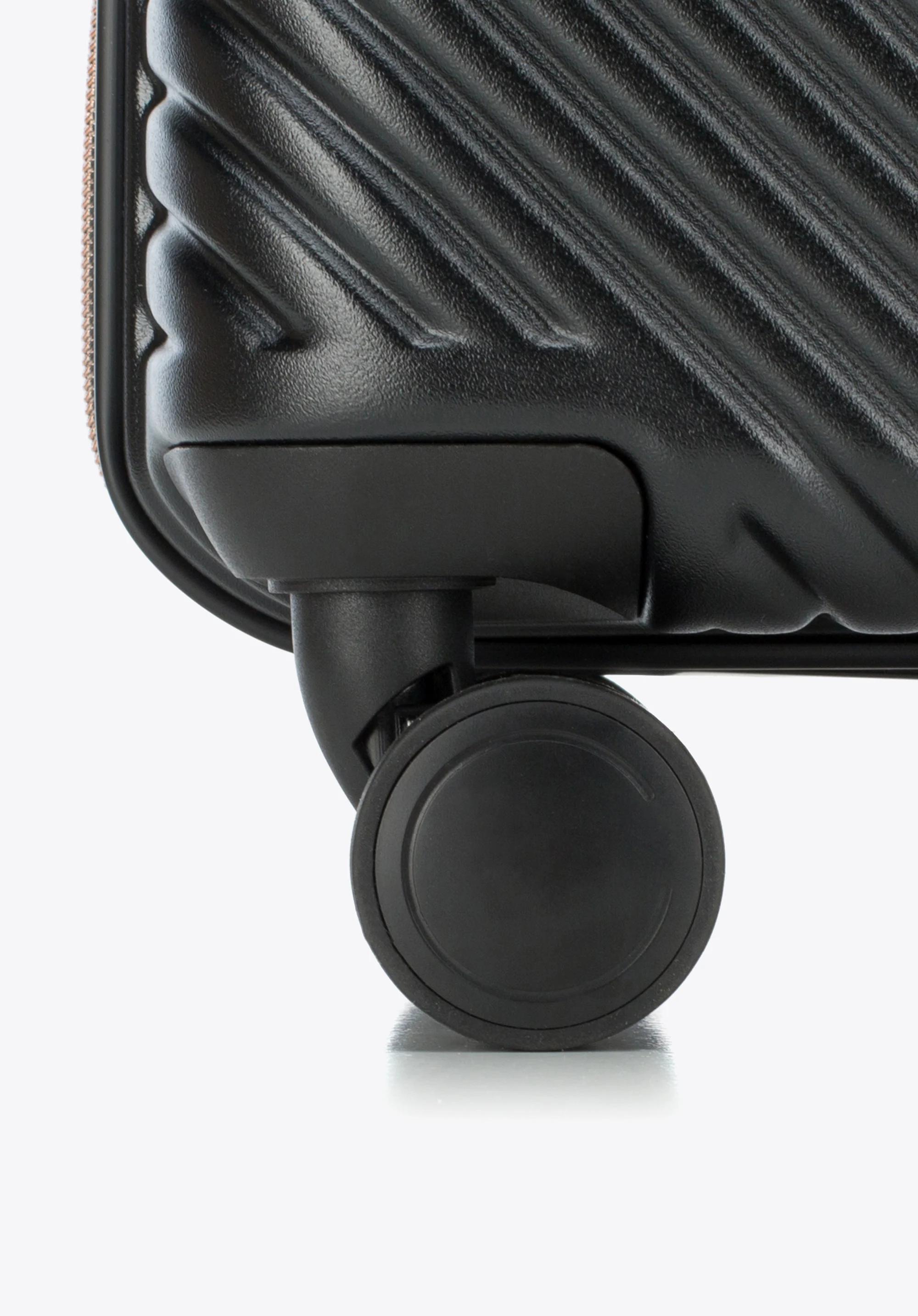 Walizka kabinowa z polikarbonu w paseczki