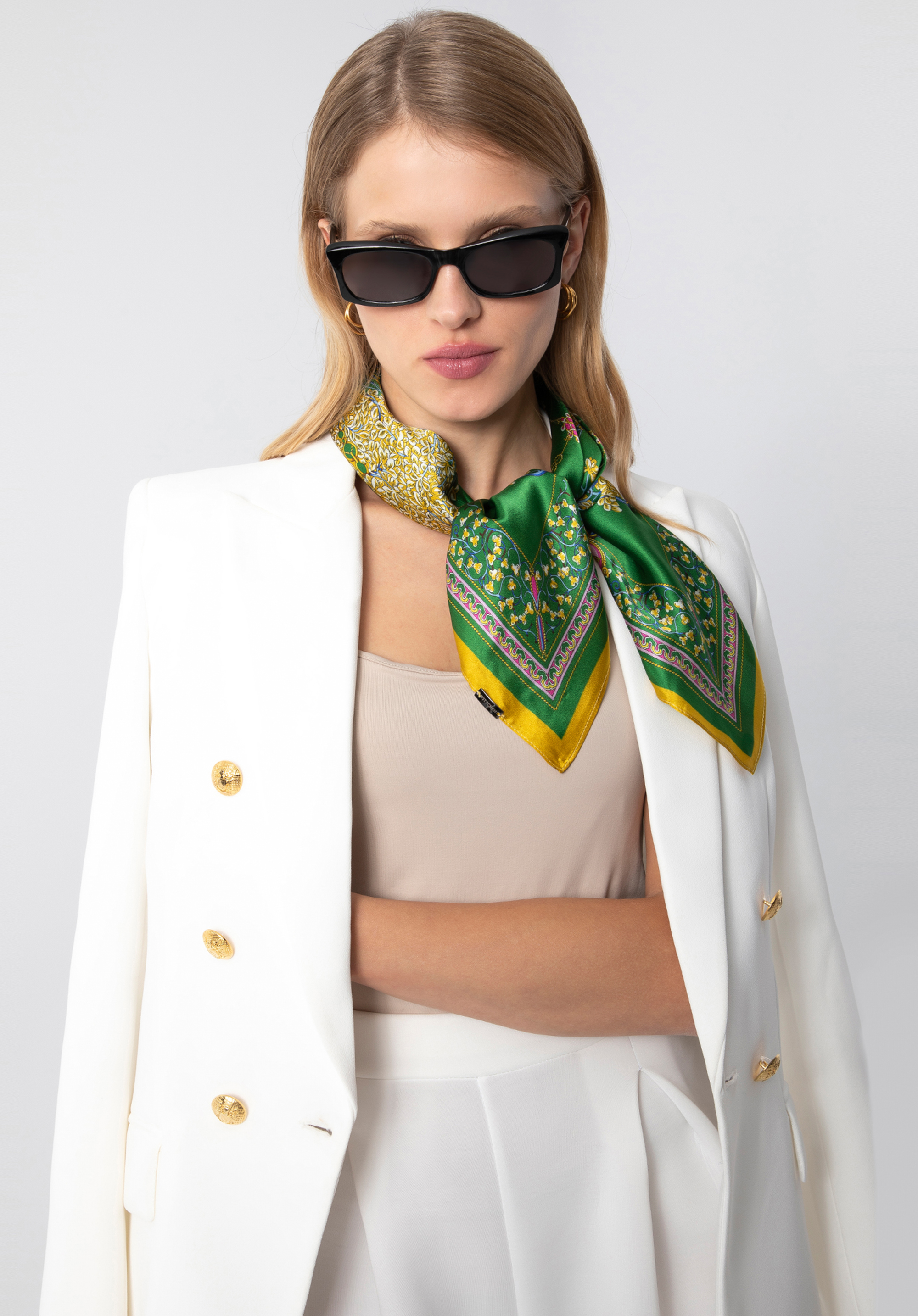 Damska chusta jedwabna we wzory duża