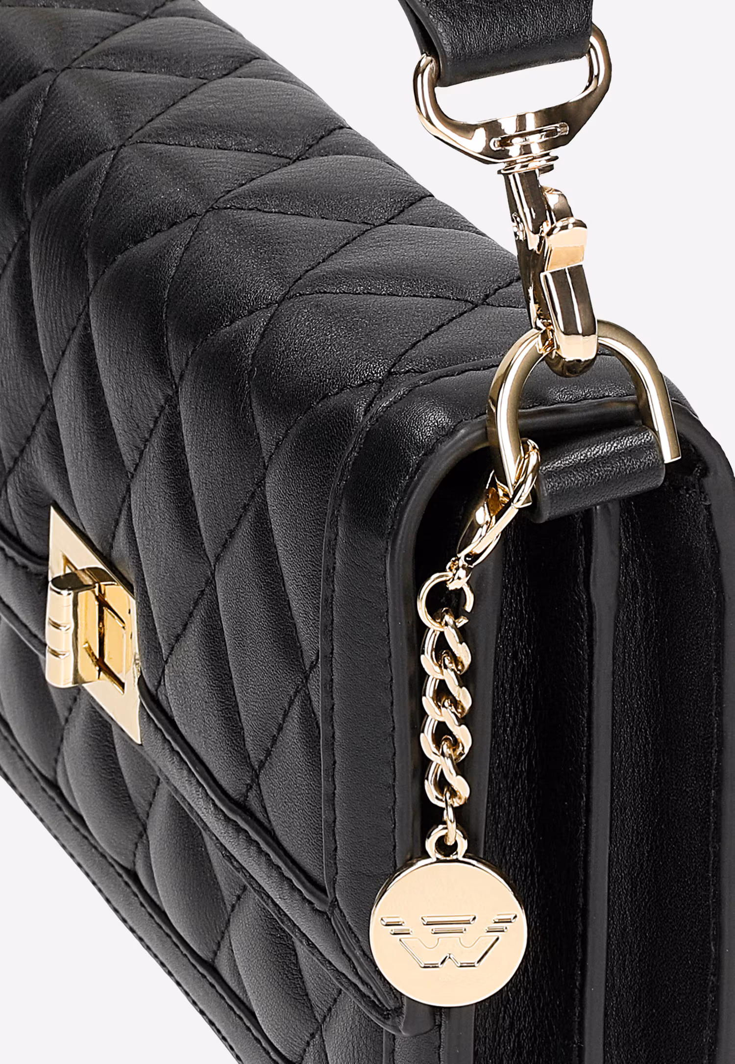 Czarna pikowana torebka skórzana