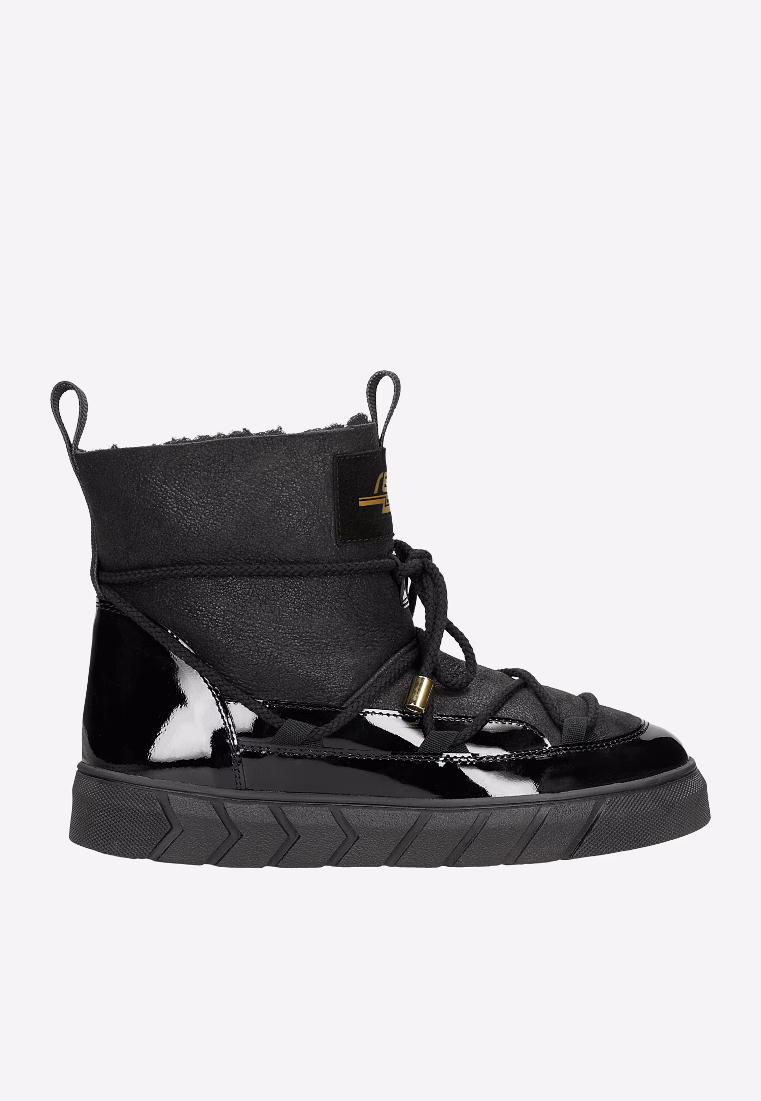 Czarne śniegowce damskie RELAKS z podszewką ze skóry owczej