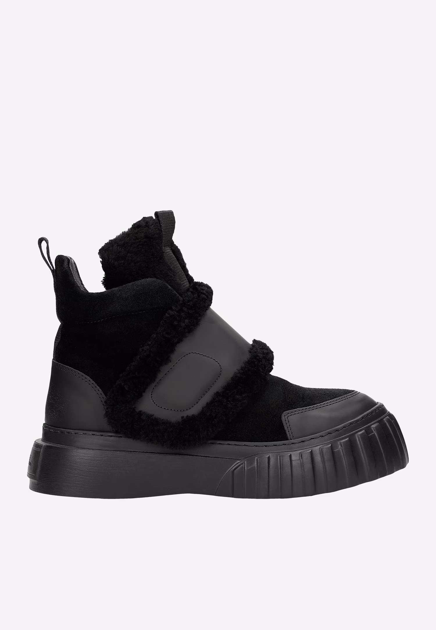 Czarne trzewiki RELAKS z podszewką ze skóry owczej