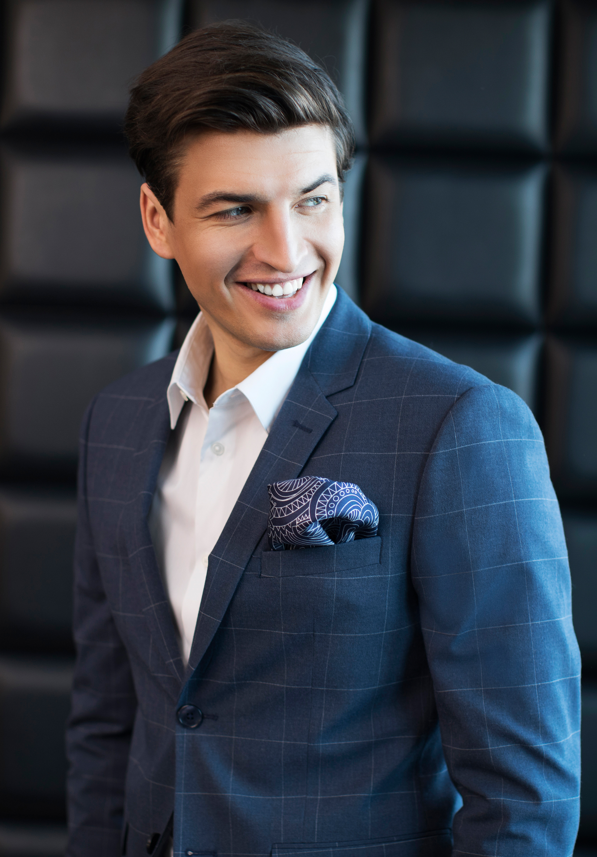 Poszetka jedwabna we wzory