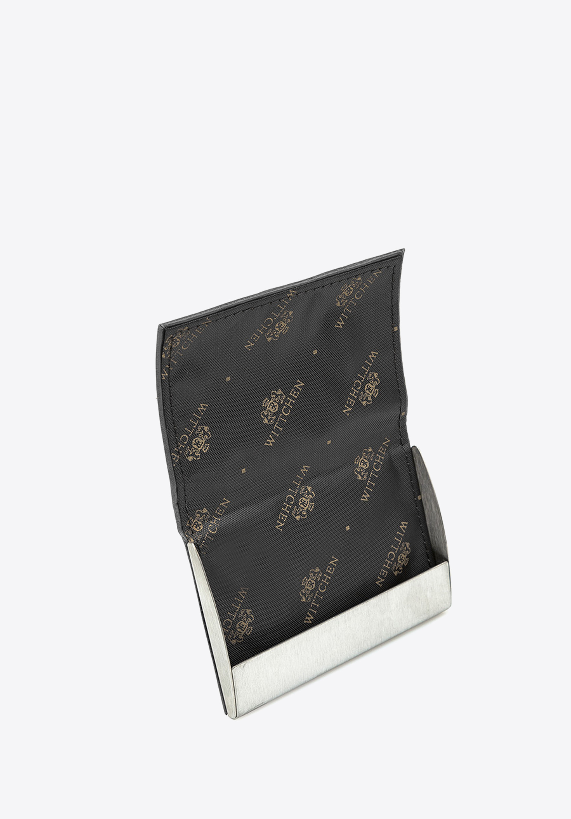 Etui na wizytówki skórzane z magnetycznym zapięciem