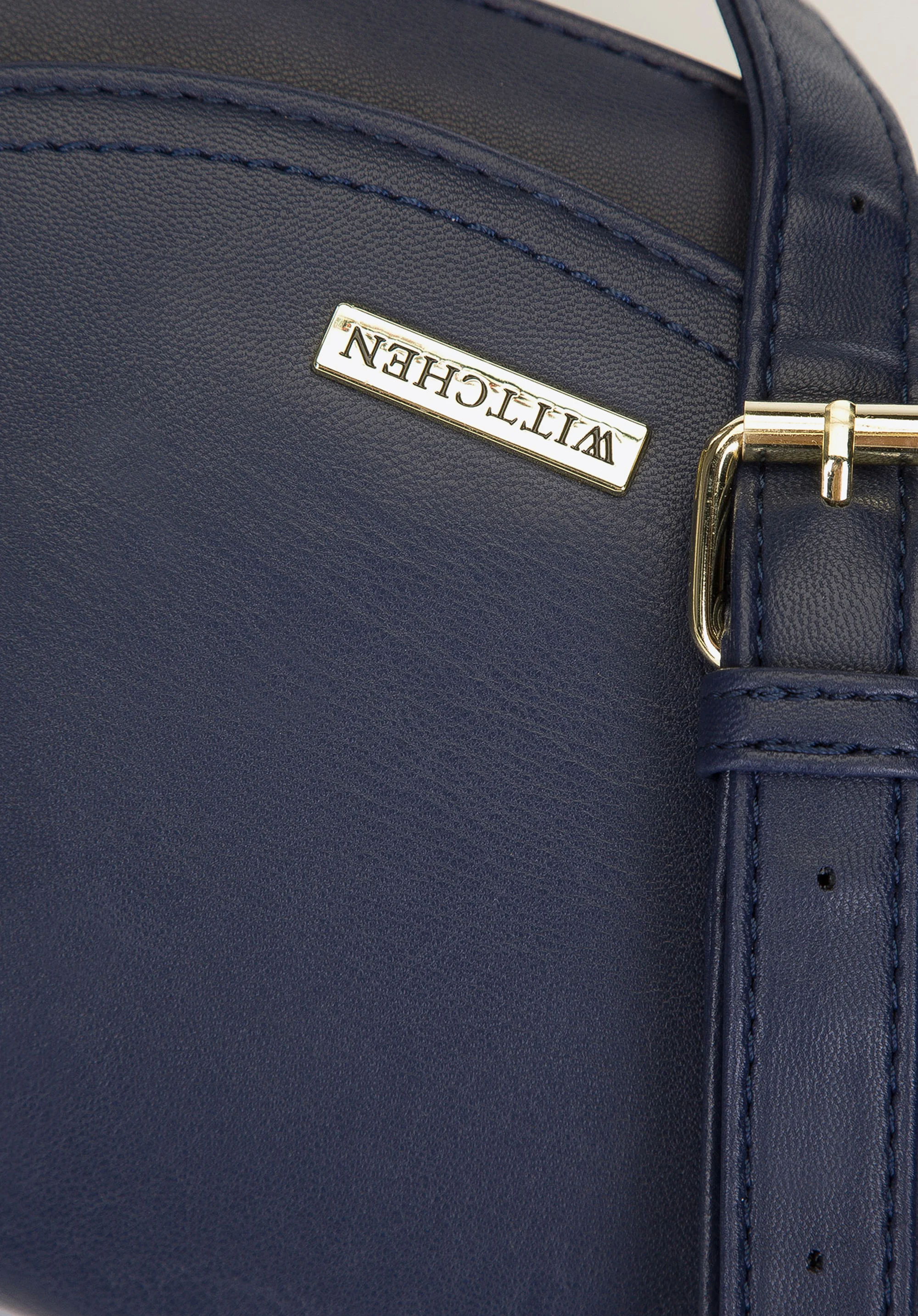 Damska listonoszka z rzemykiem