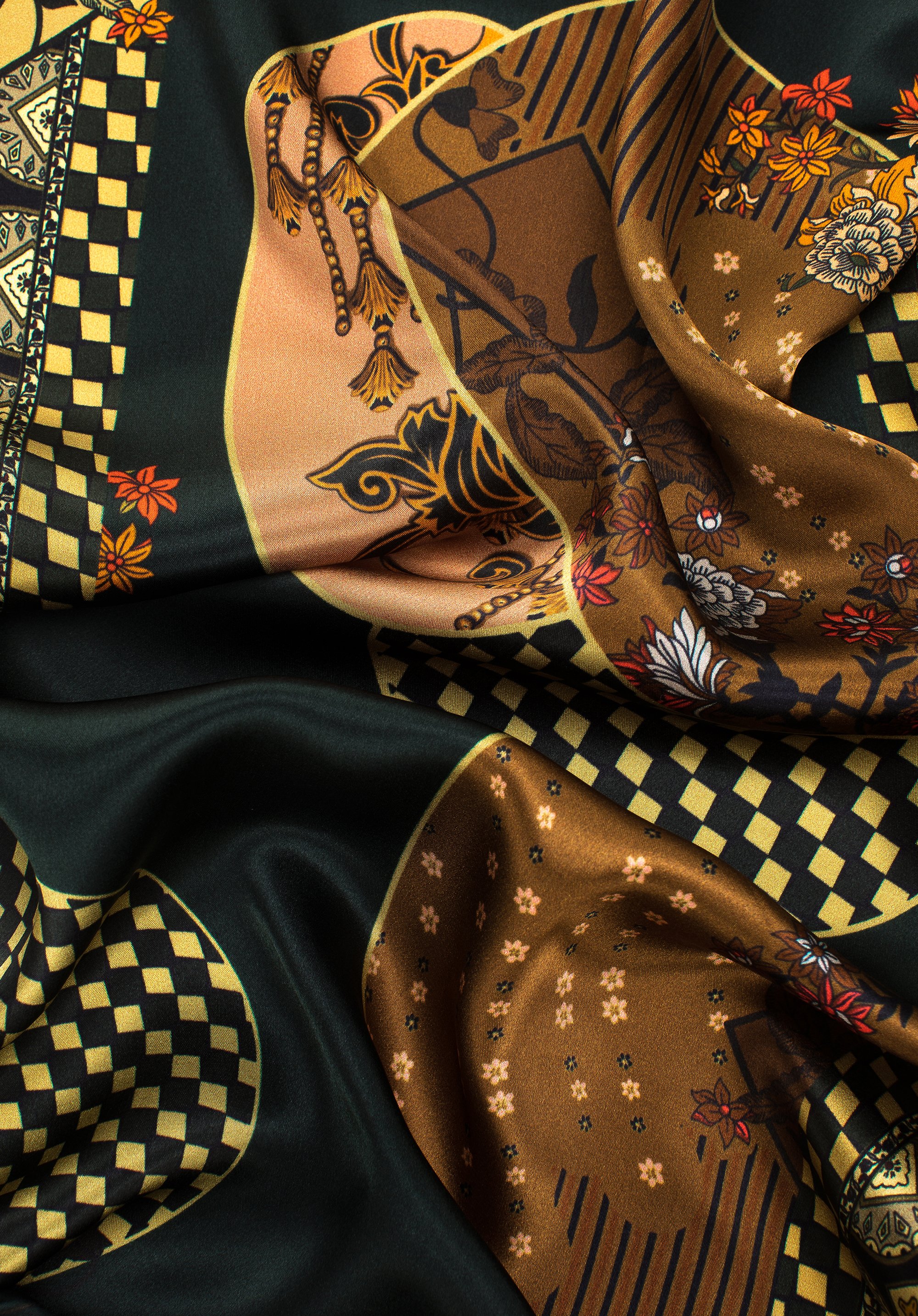 Damski szal z jedwabiu we wzory