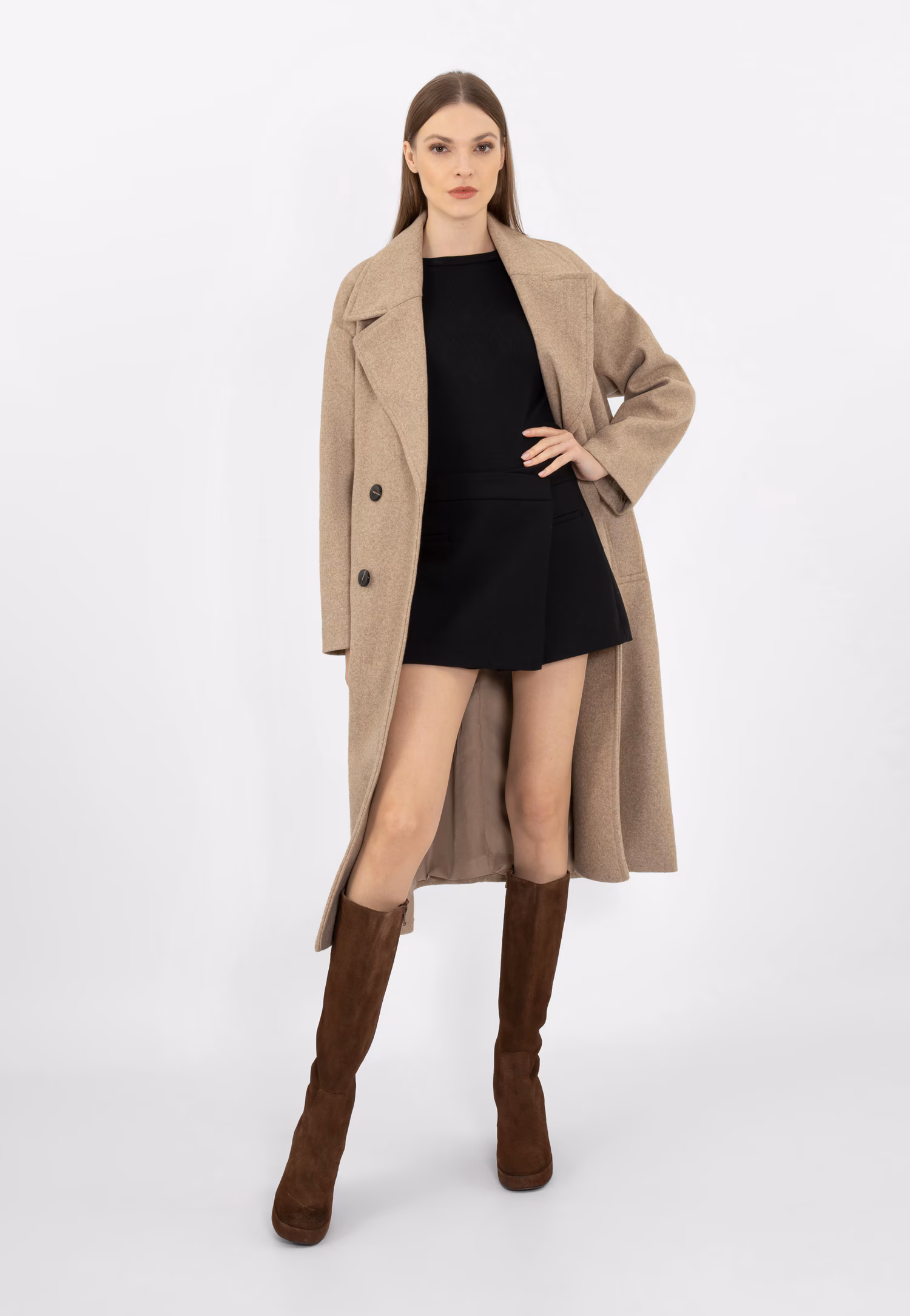 Brązowe kozaki damskie na obcasie z dwoiny welurowej