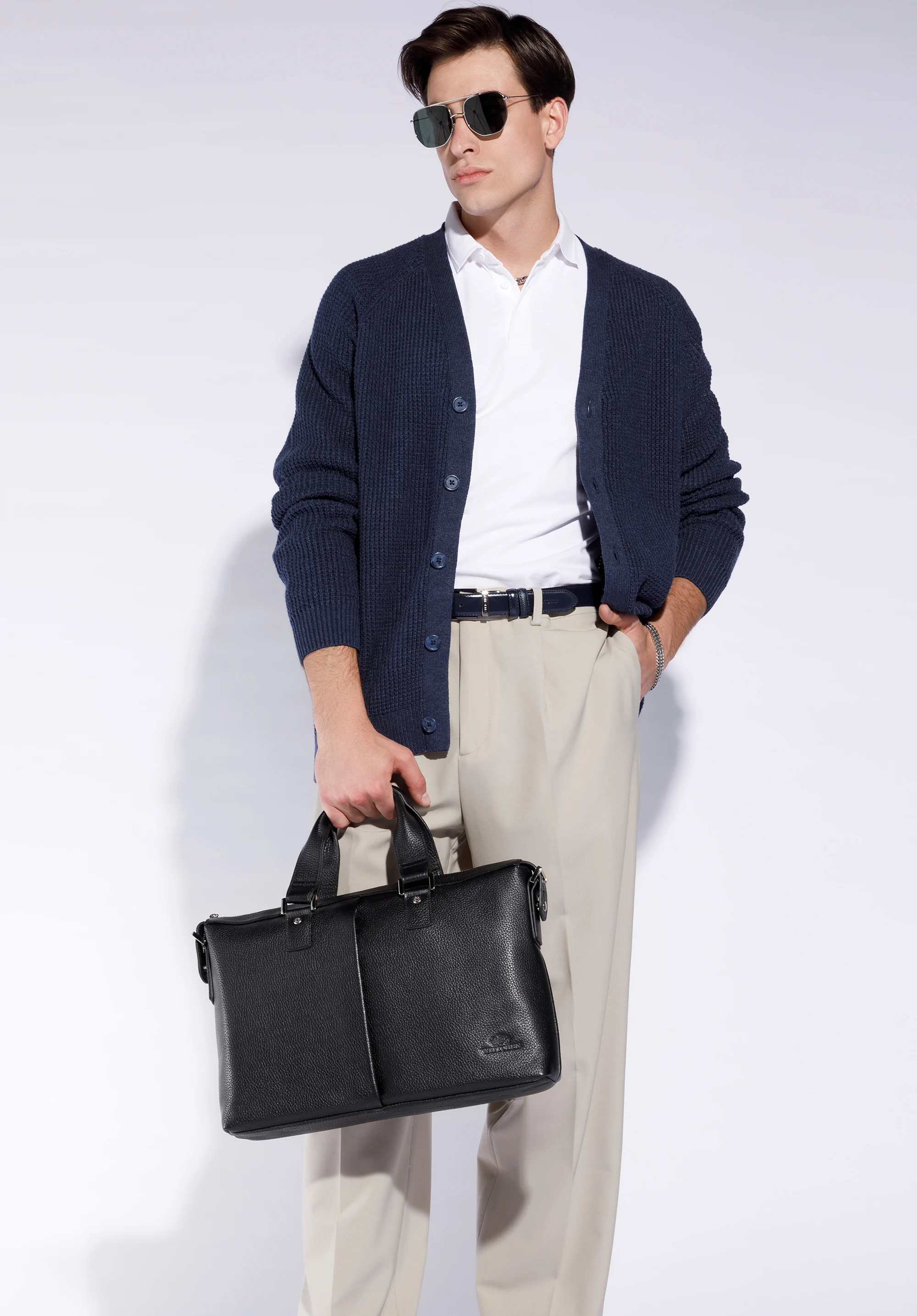 Torba na laptopa 15,6” skórzana z zakładką