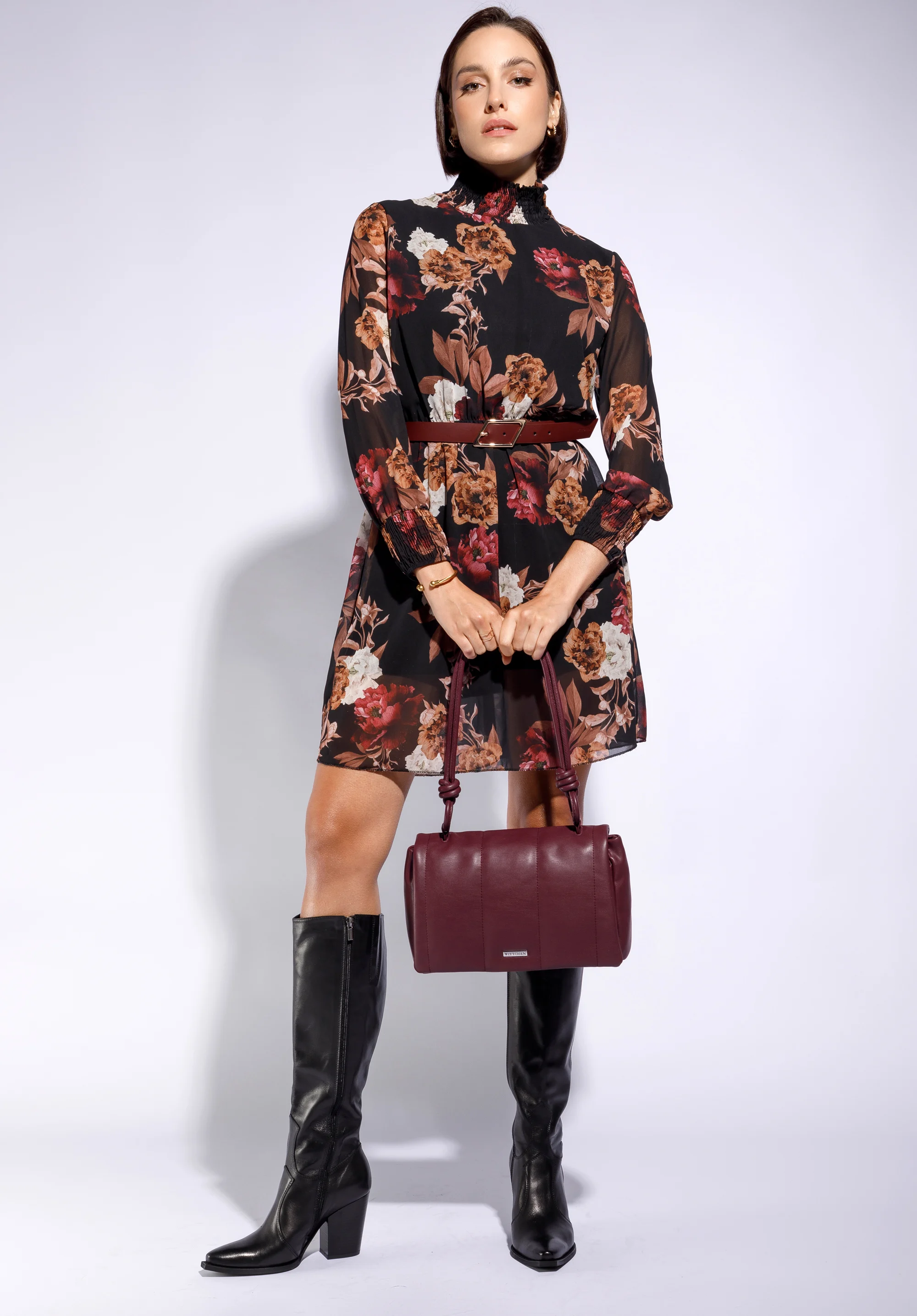 Damska torebka z miękkiej ekoskóry z supełkami