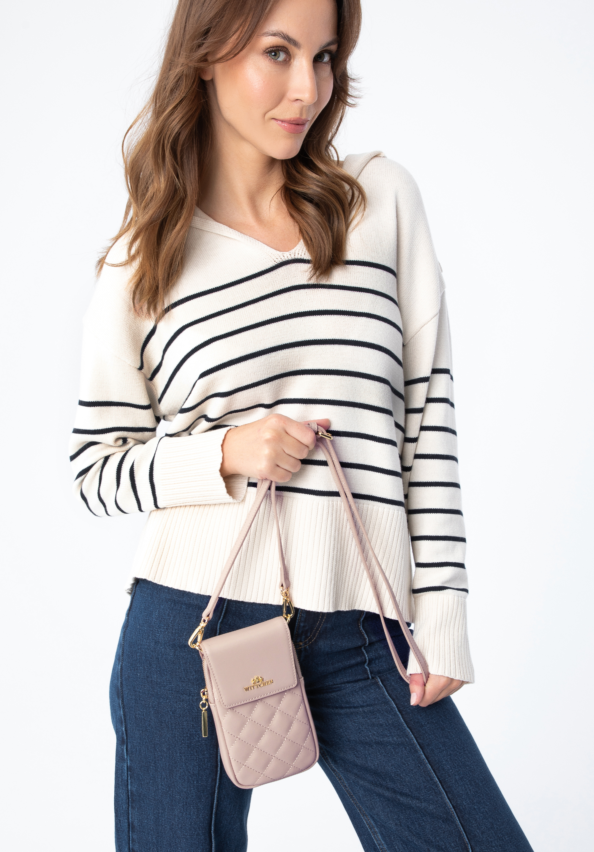 Damska minitorebka z pikowanej skóry