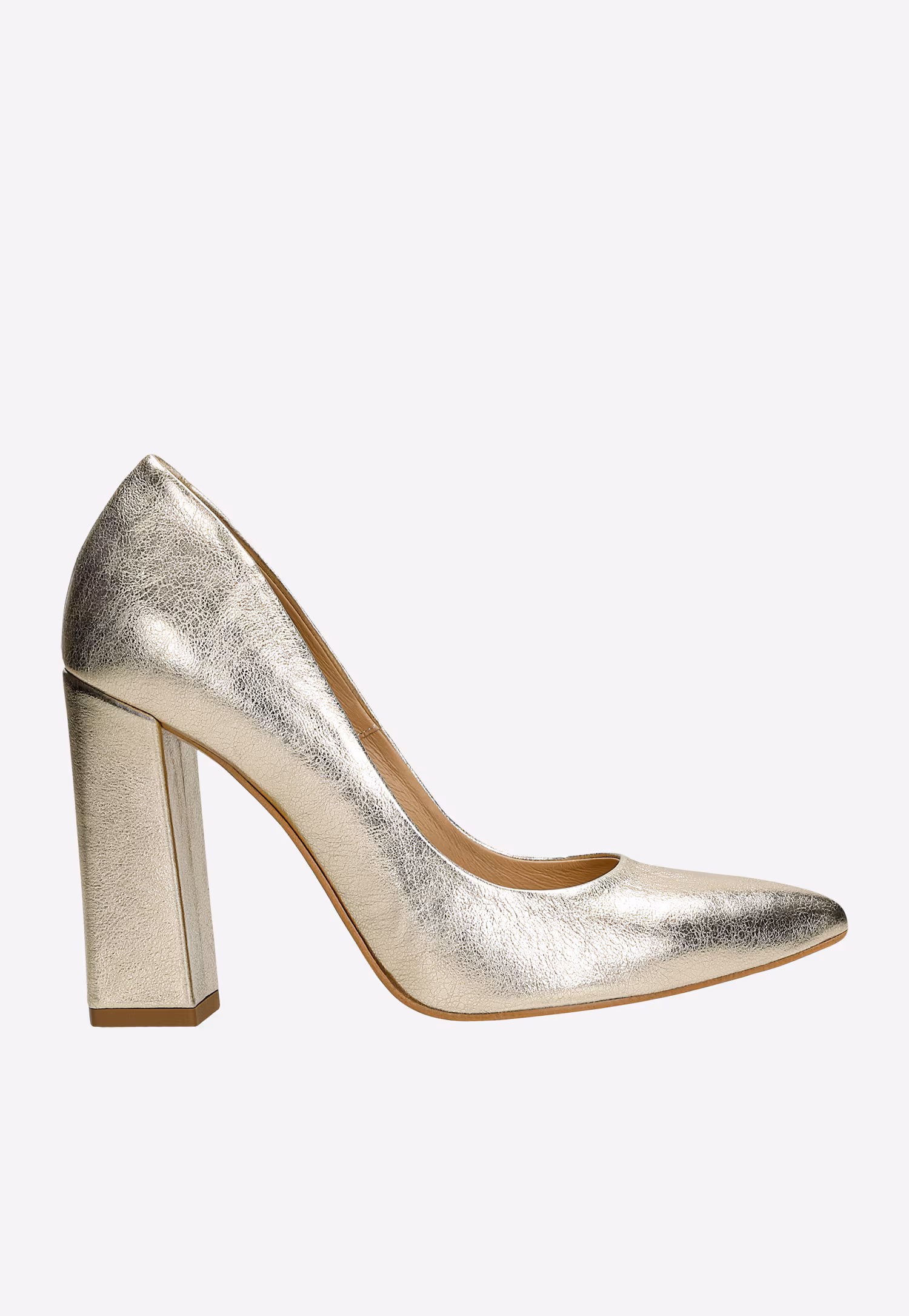 Czarne czółenka damskie na wysokim słupku