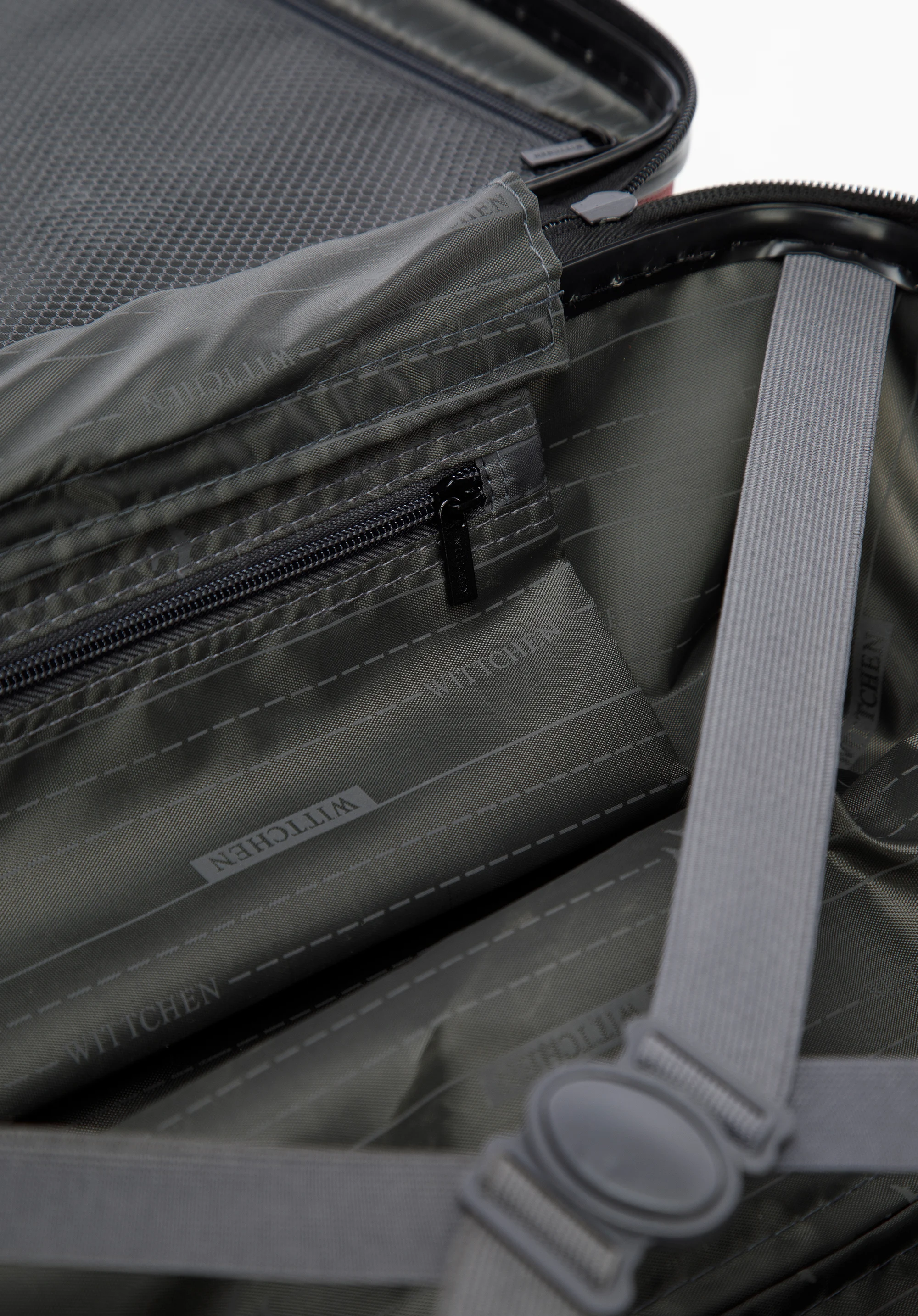 Walizka kabinowa z ABS-u żłobiona