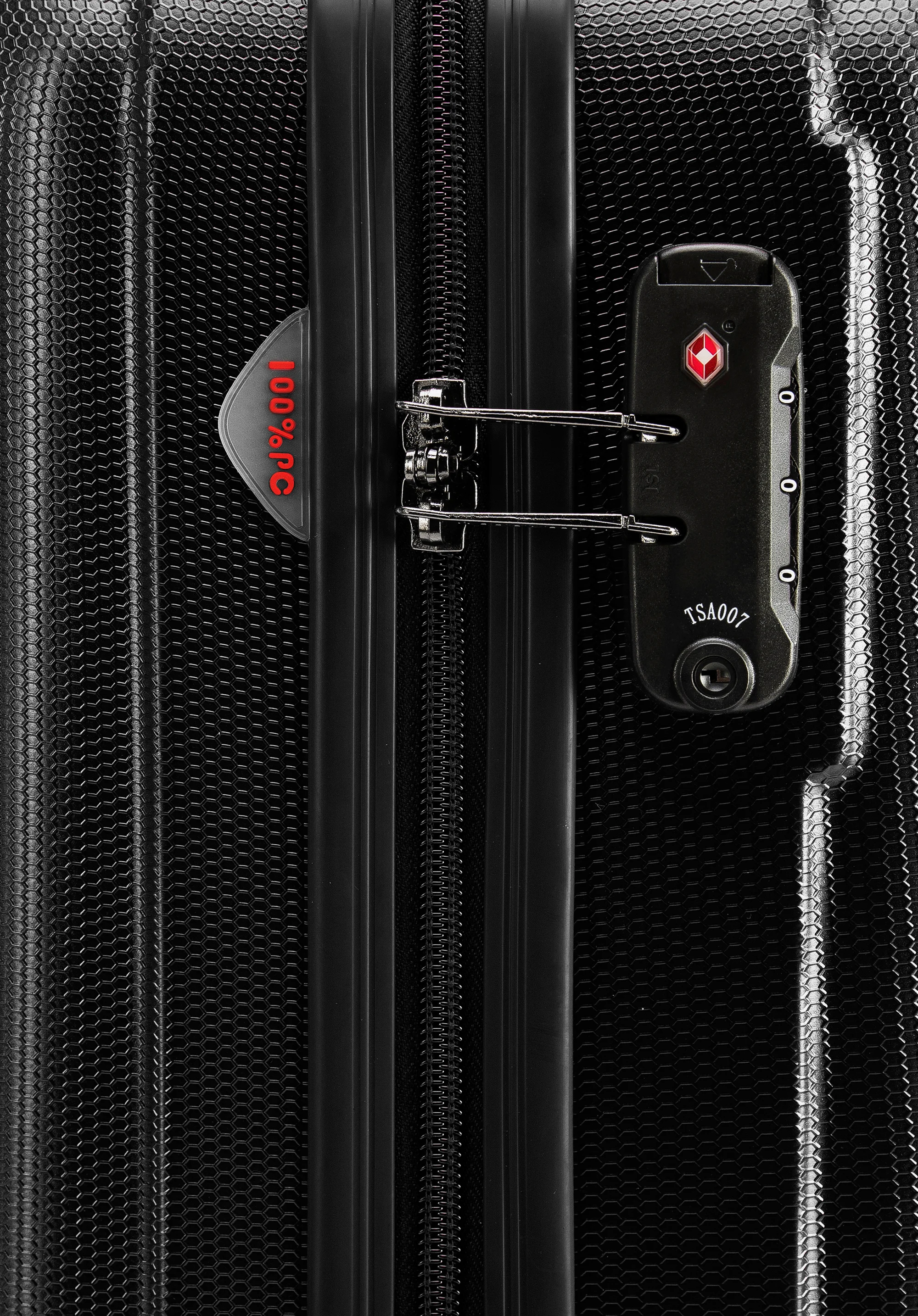 Walizka kabinowa z polikarbonu z pionowymi tłoczeniami