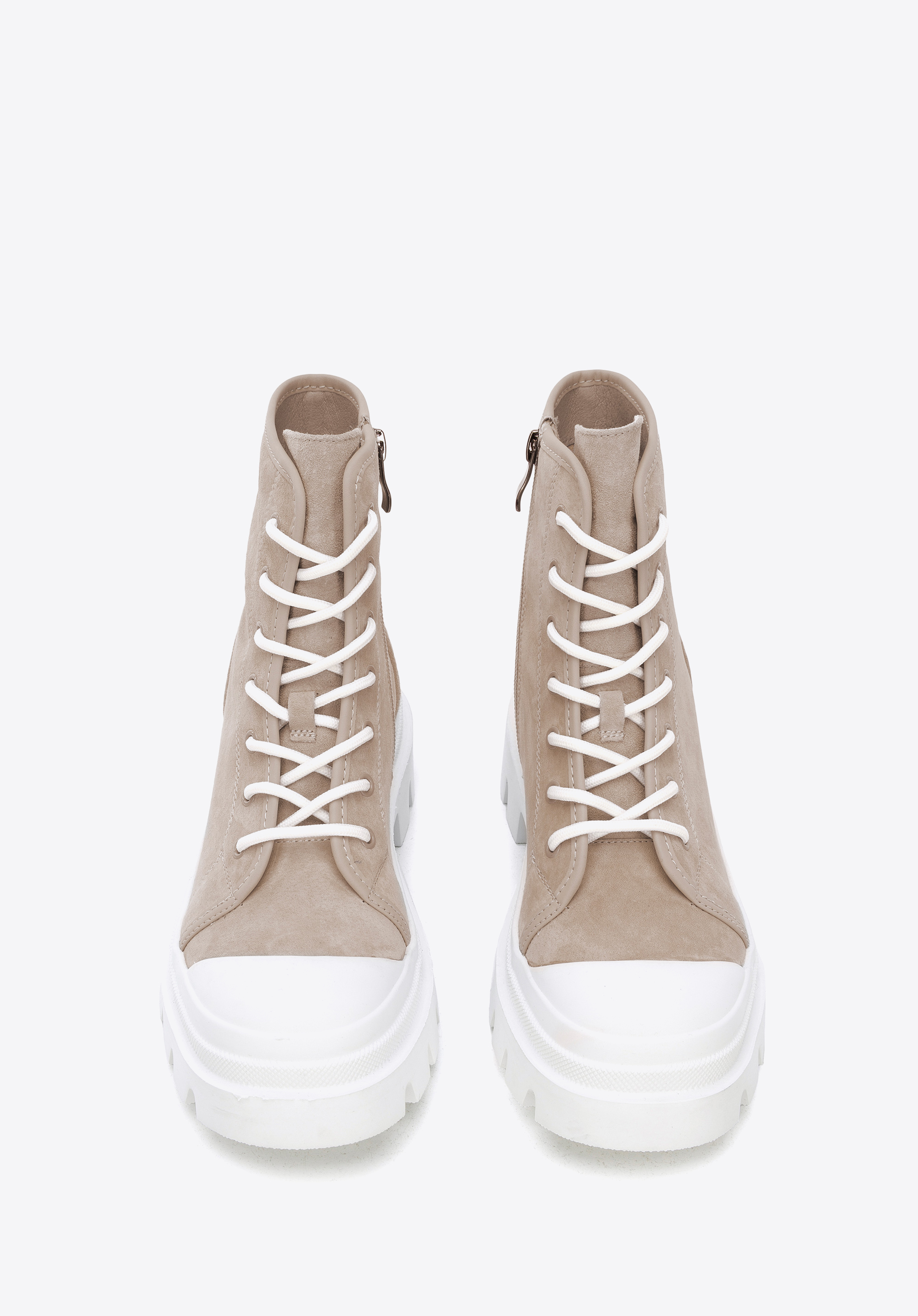 Damskie trapery z nubuku