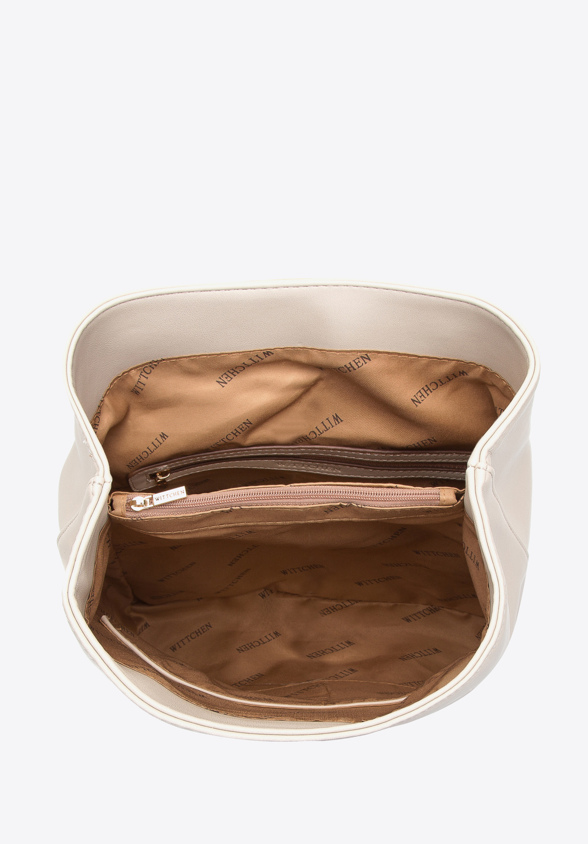 Damski plecak z ekoskóry z pionowymi kieszeniami