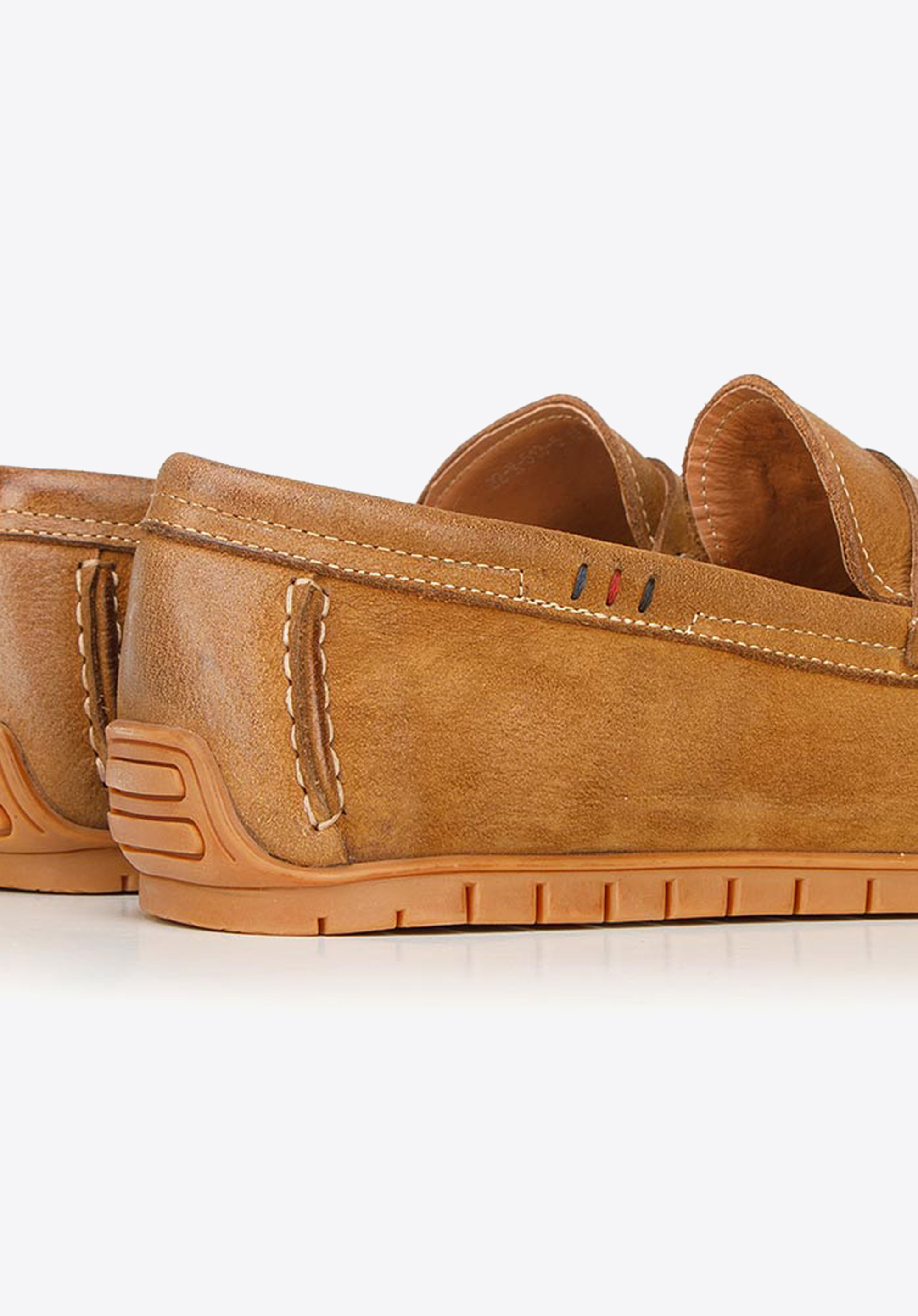 Męskie mokasyny z nubuku na giętkiej podeszwie