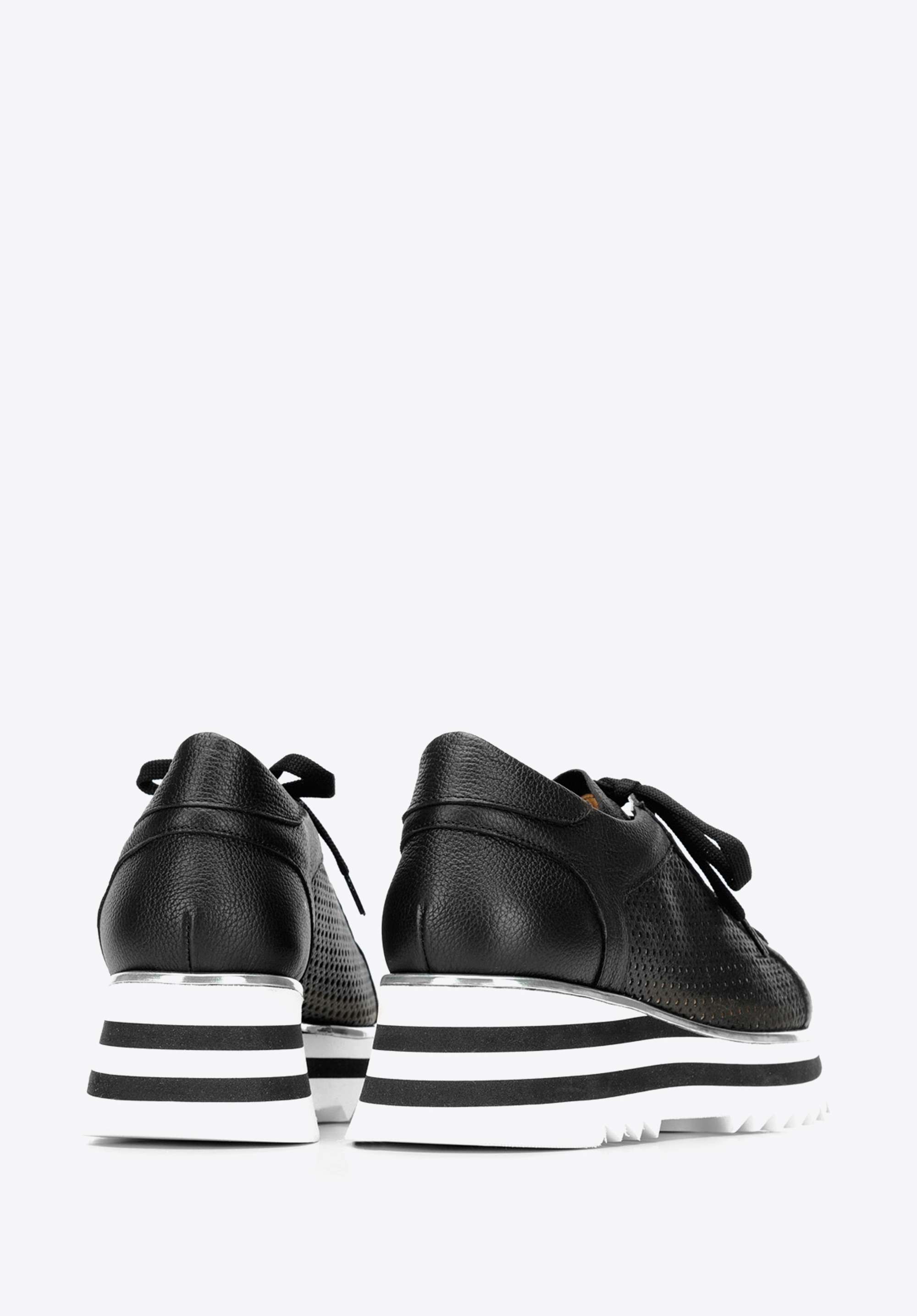 Damskie sneakersy ze skóry perforowanej