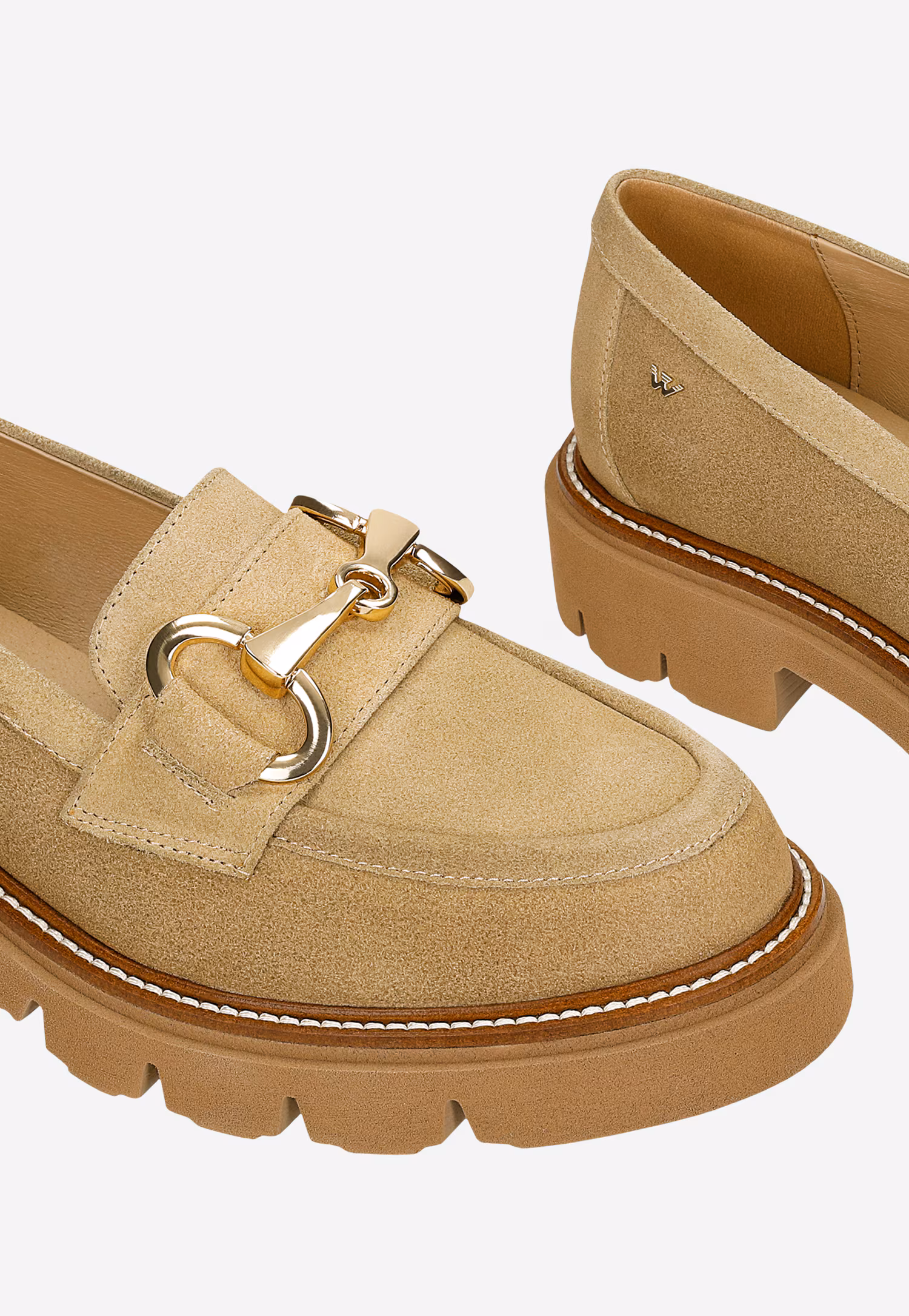 Beżowe masywne mokasyny damskie z wędzidłem