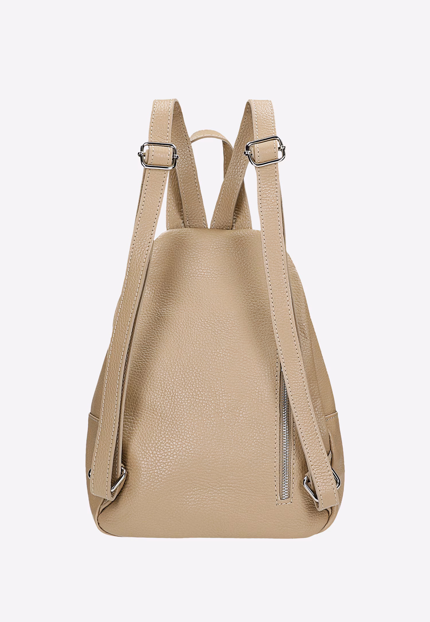 Beżowy skórzany plecak damski ze srebrną zawieszką