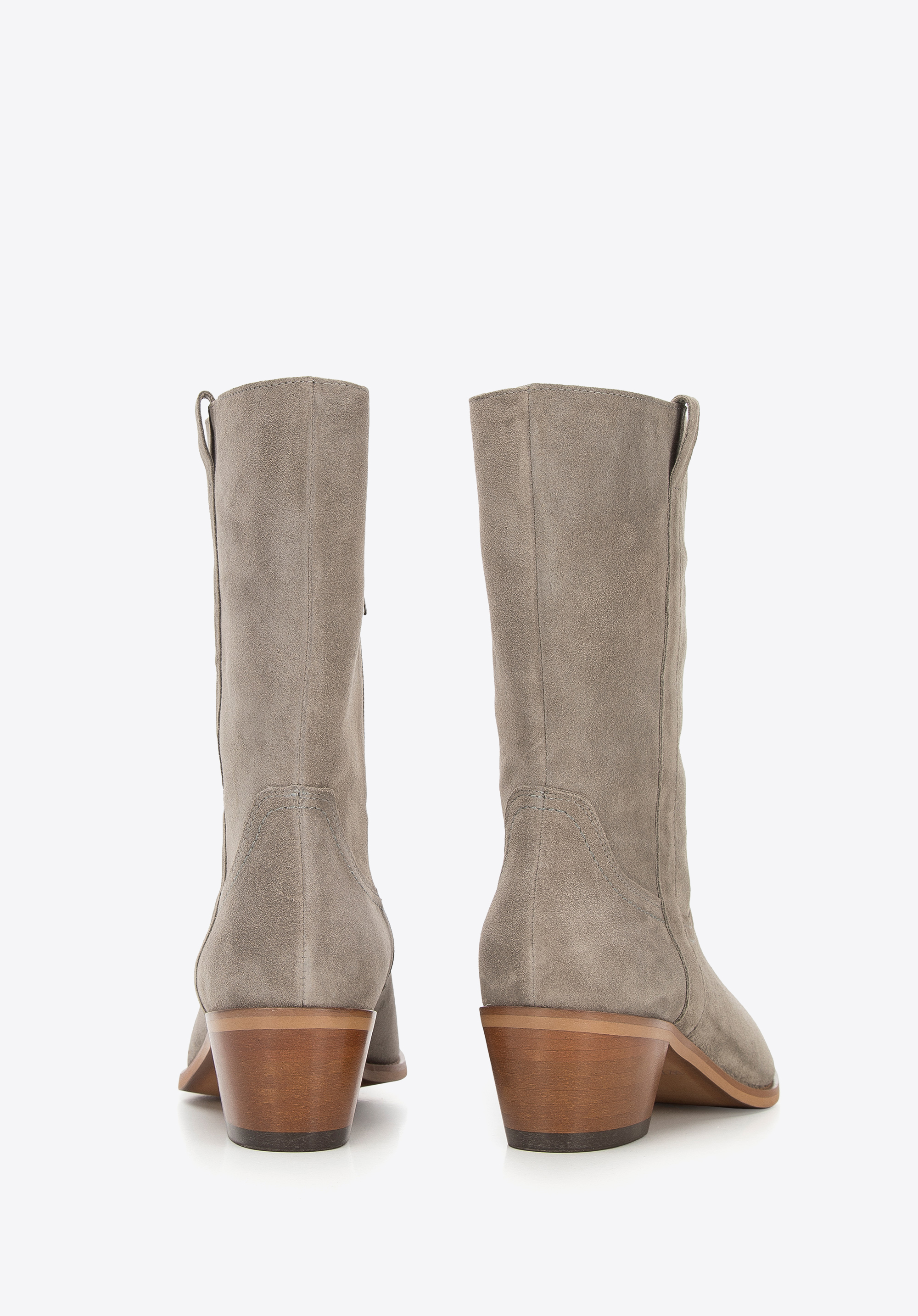 Kowbojki zamszowe na słupku proste