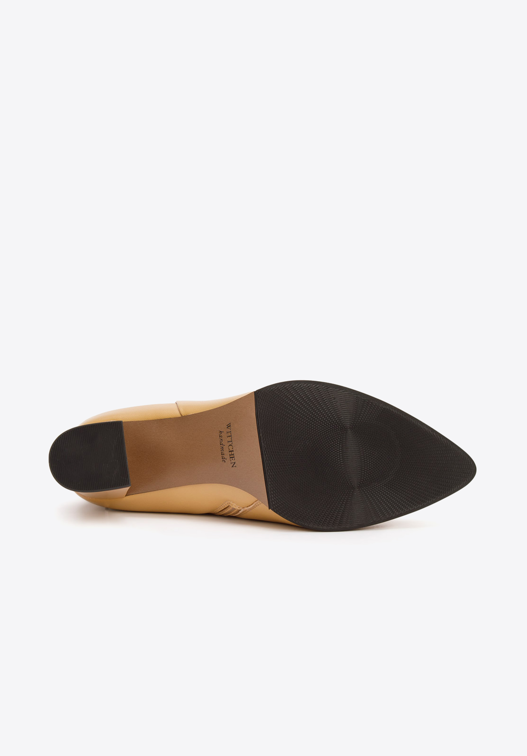 Botki skórzane z noskiem w szpic