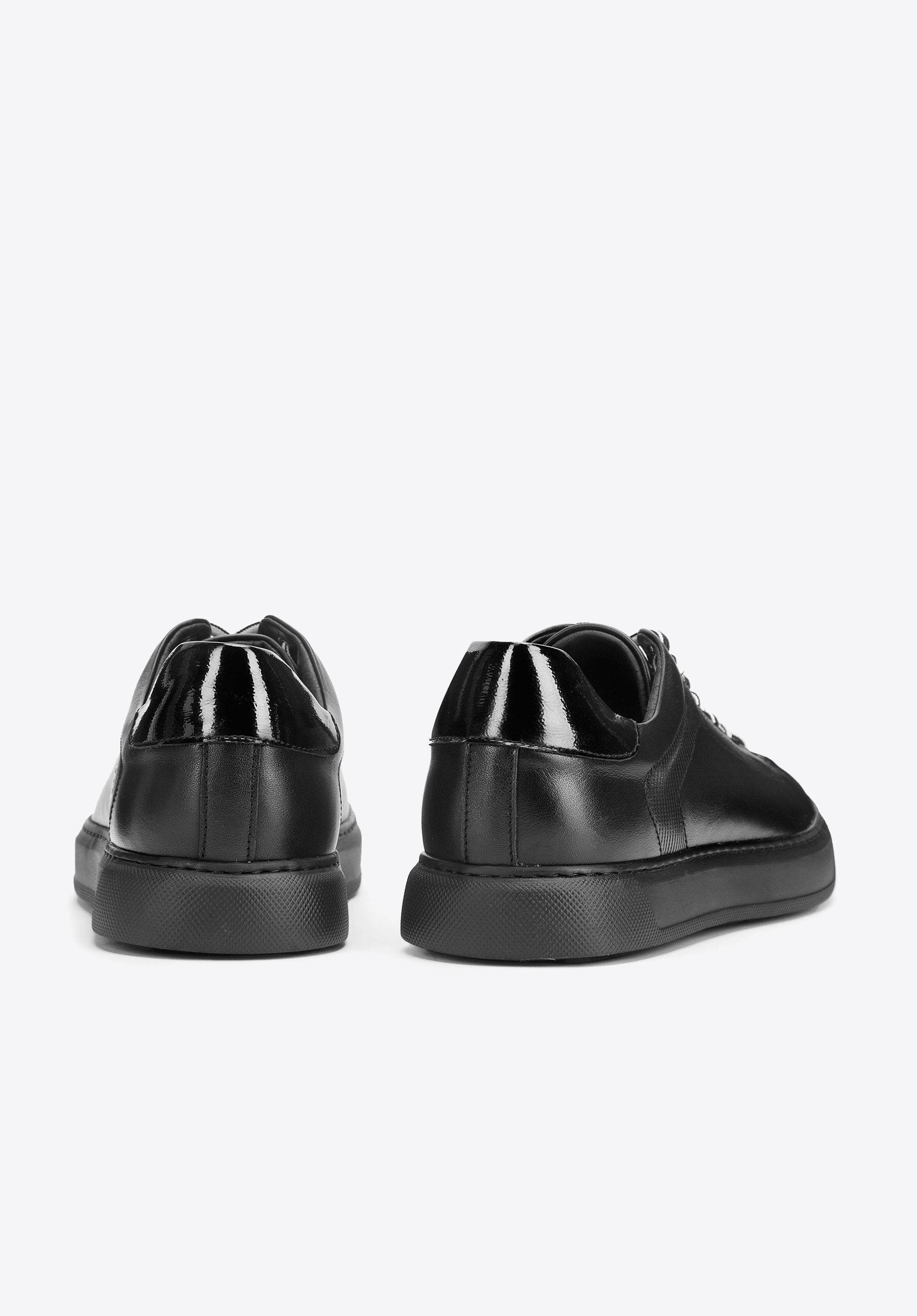 Męskie sneakersy skórzane w stylu trampek