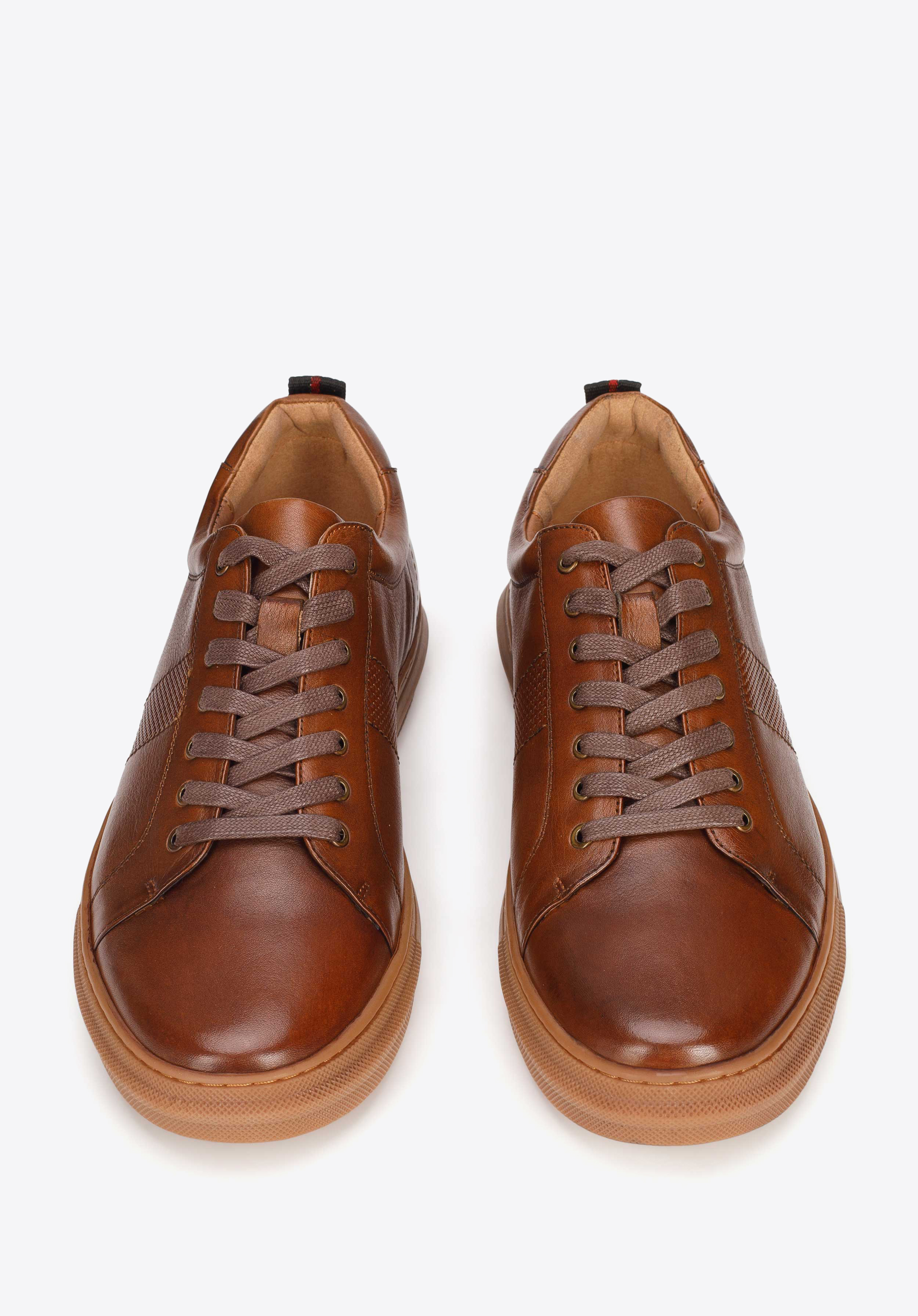 Męskie sneakersy skórzane z motywem plecionki po bokach