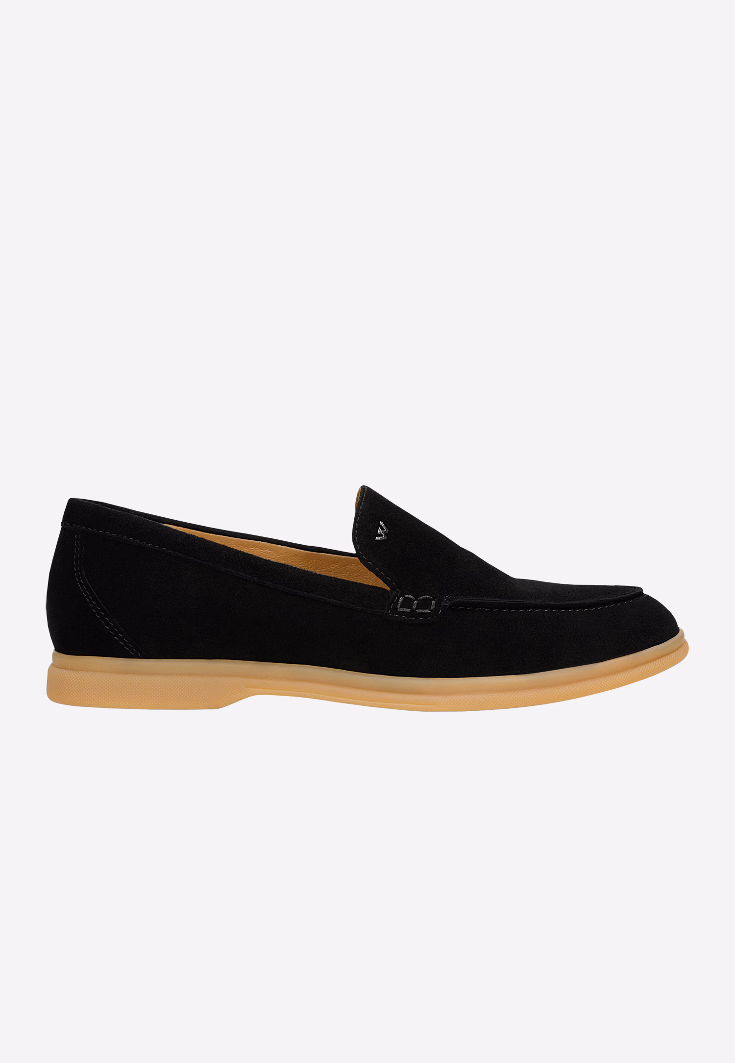 Czarne mokasyny damskie na brązowej podeszwie