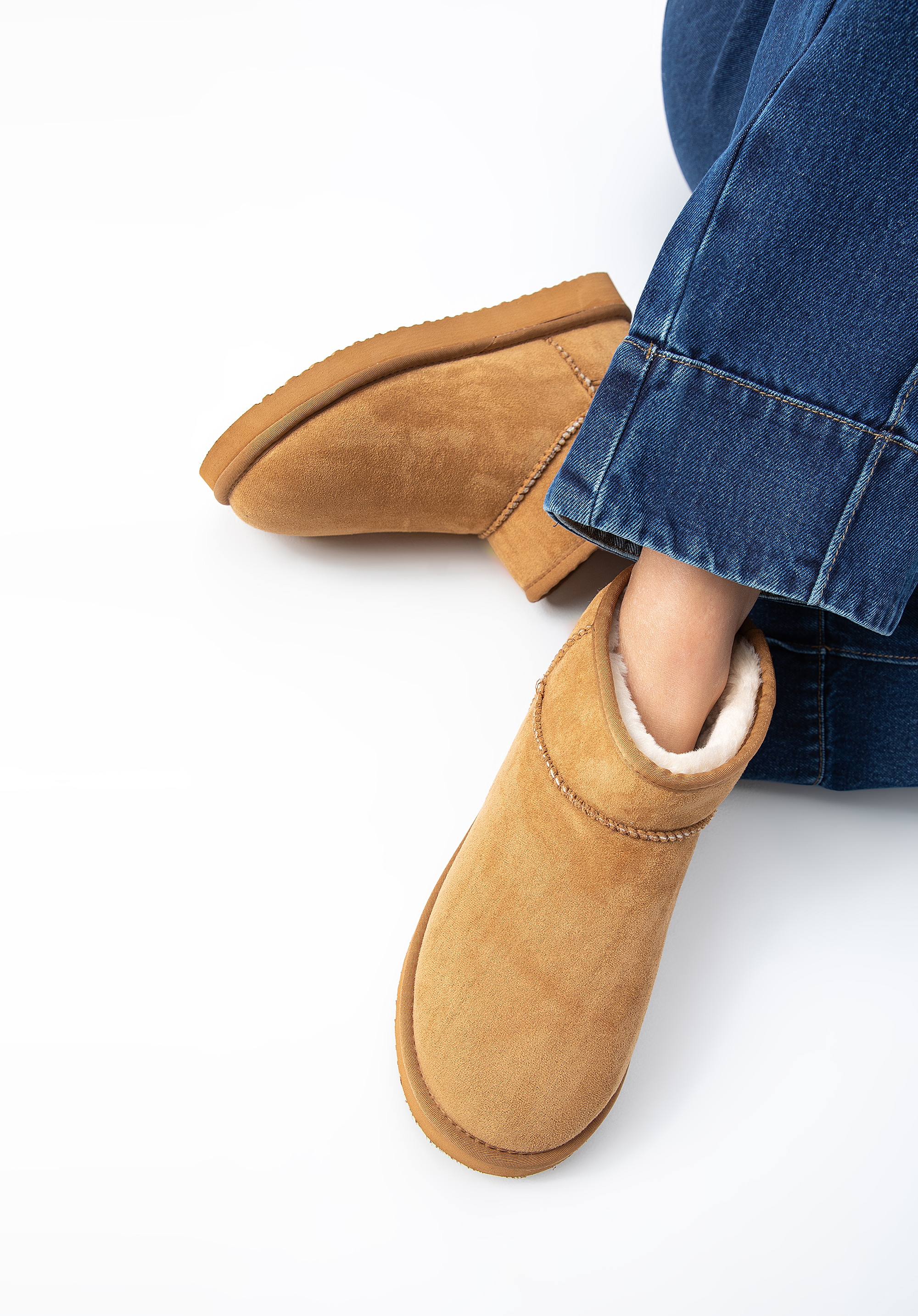 Damskie botki z ekoskóry krótkie