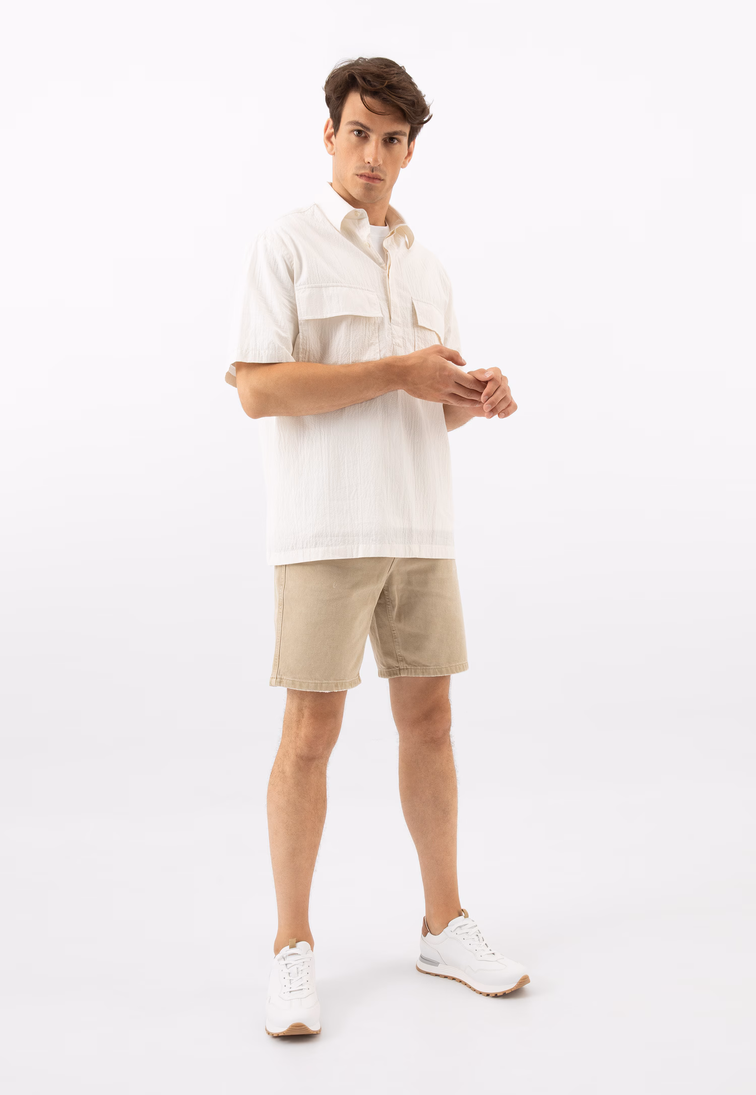 Jasnobrązowe sneakersy męskie ze skóry licowej