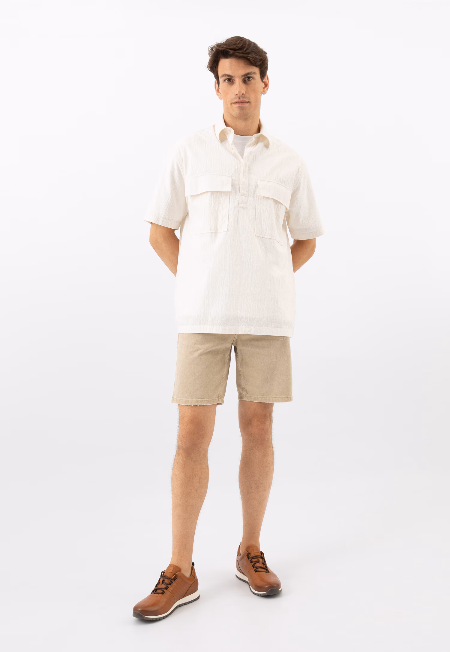 Czarne całoroczne sneakersy męskie ze skóry licowej