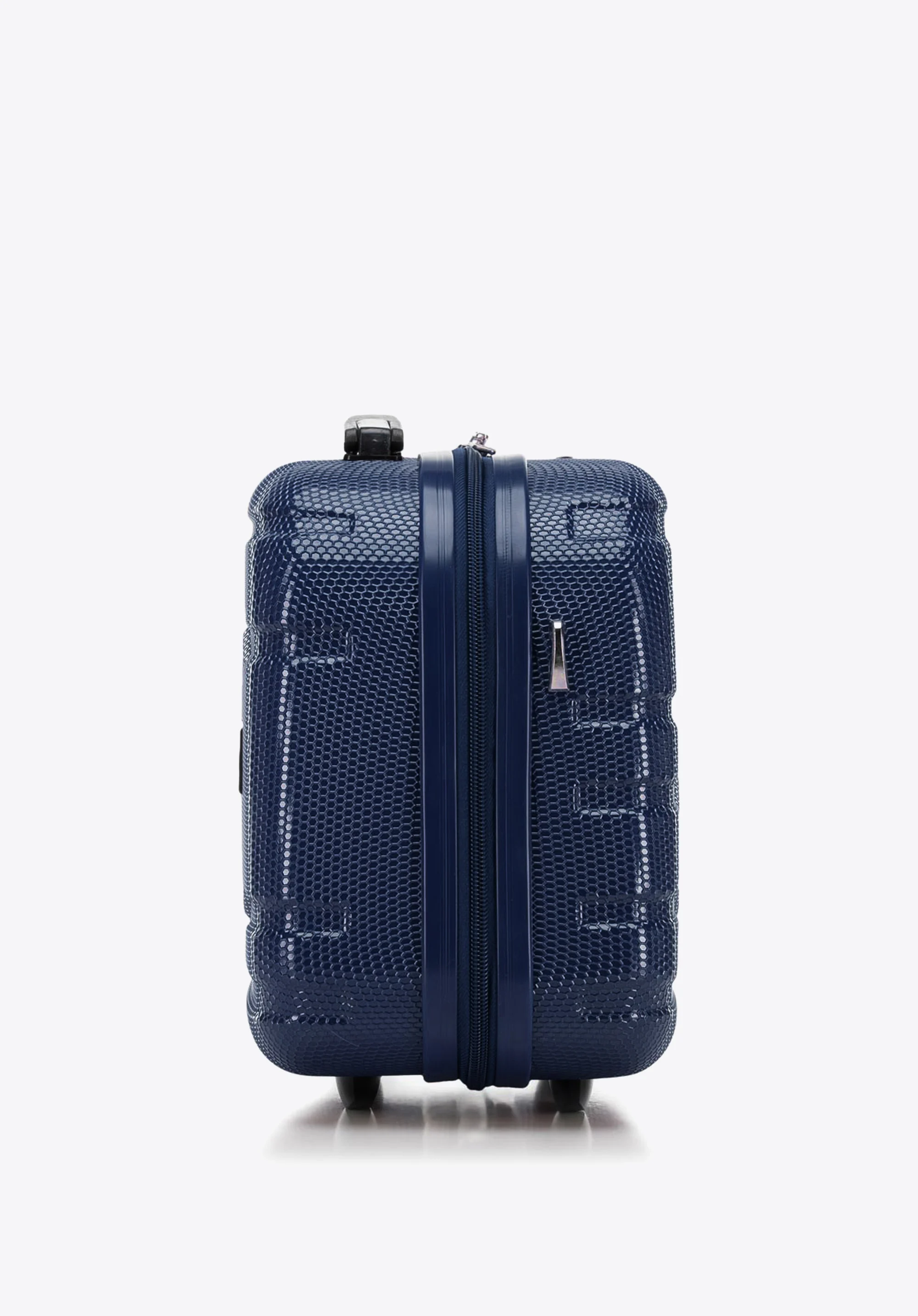 Walizka kabinowa z polikarbonu tłoczona