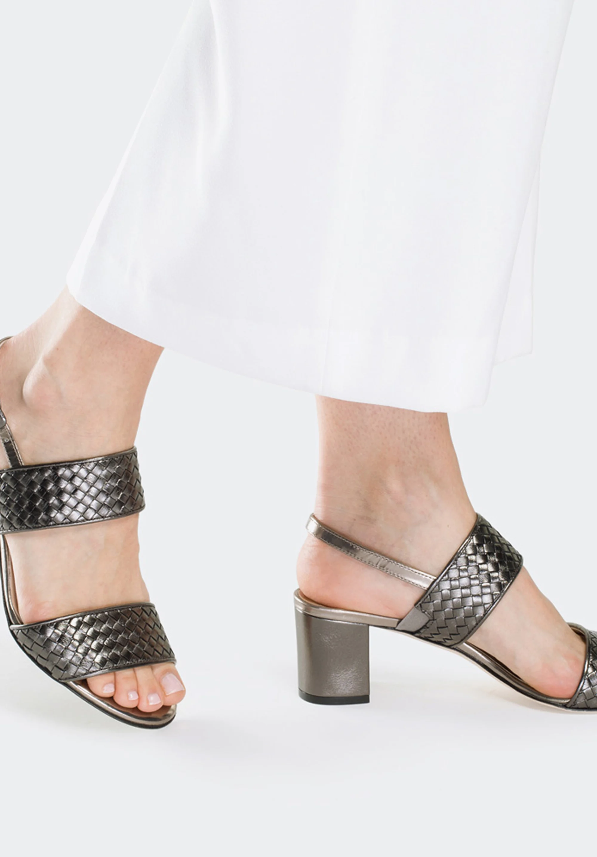 Damskie sandały ze skóry metaliczne