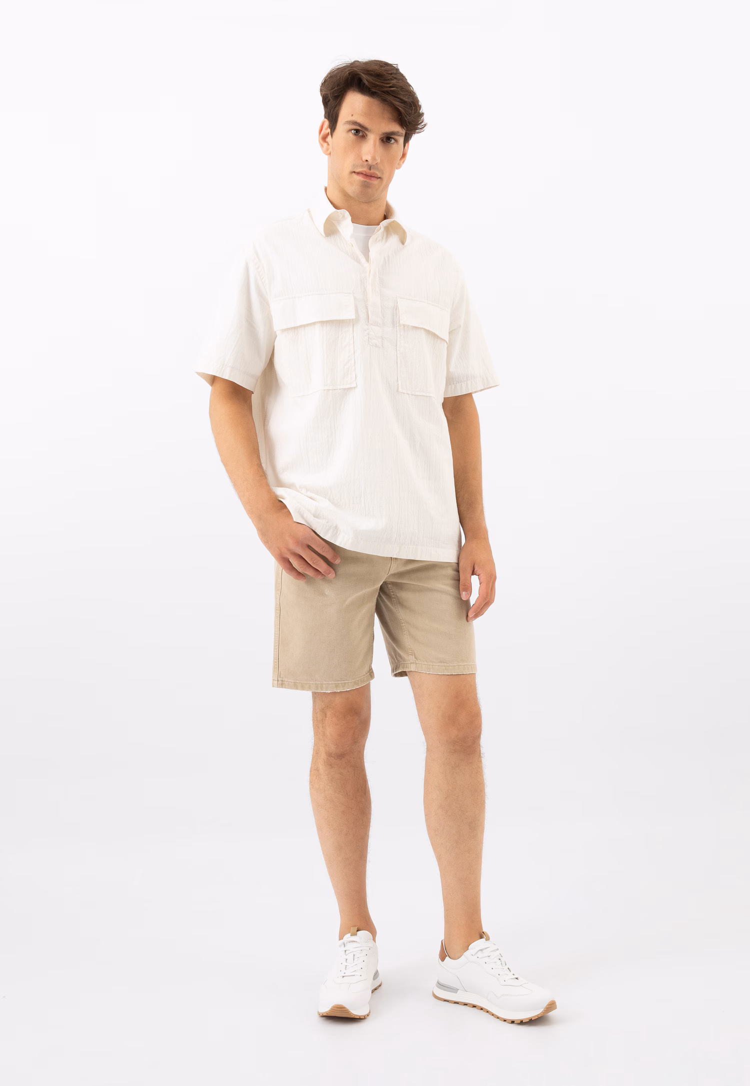 Jasnobrązowe sneakersy męskie ze skóry licowej