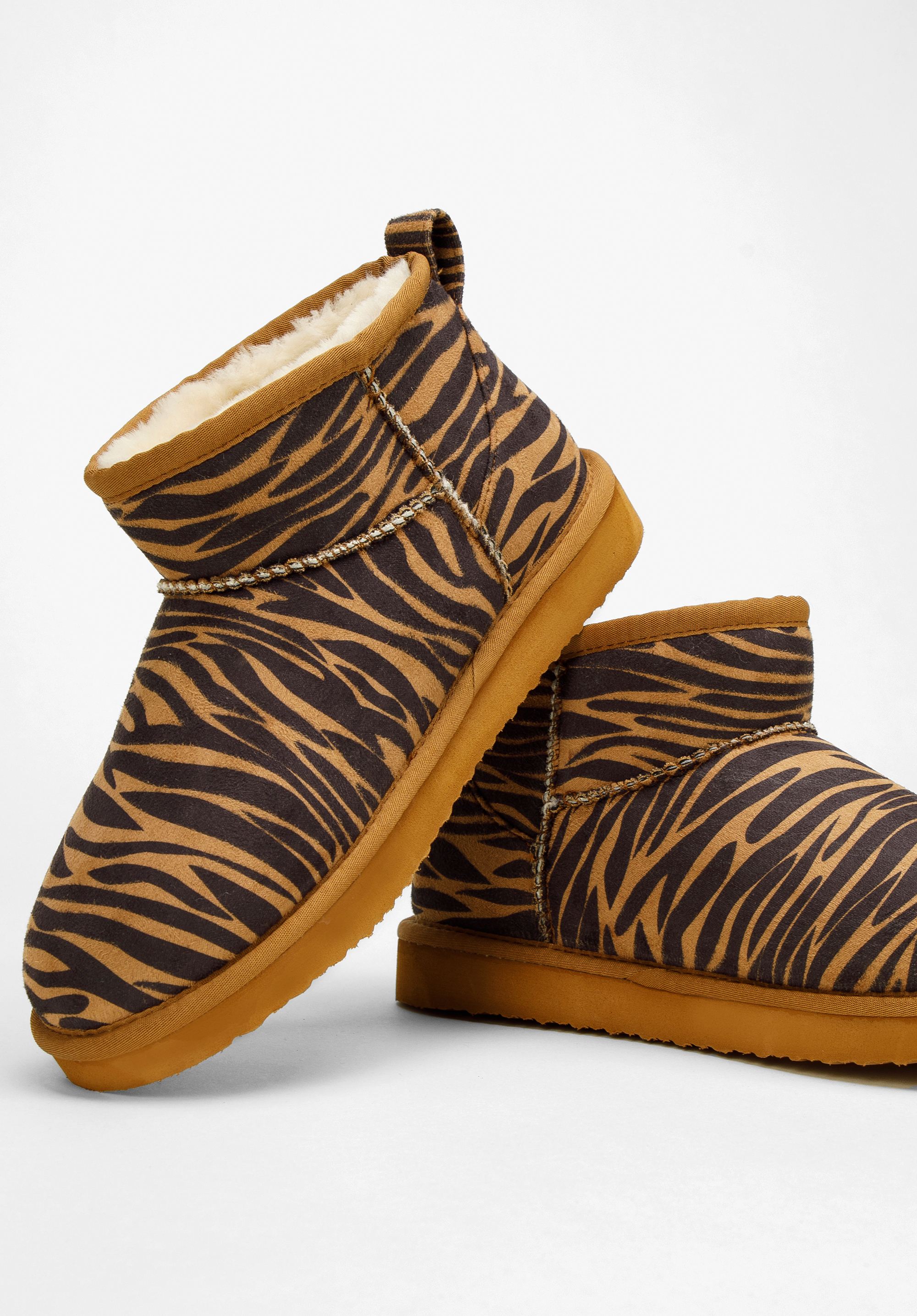 Damskie botki z ekoskóry krótkie