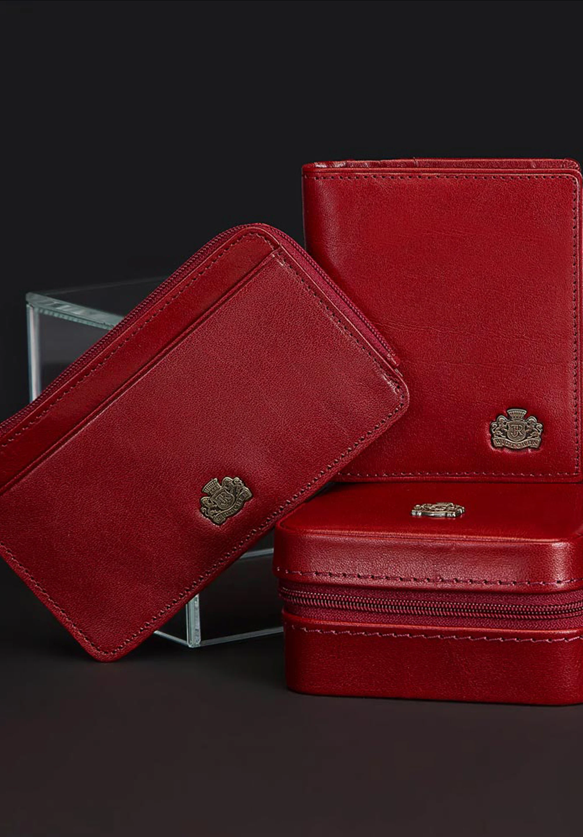 Etui na biżuterię skórzane