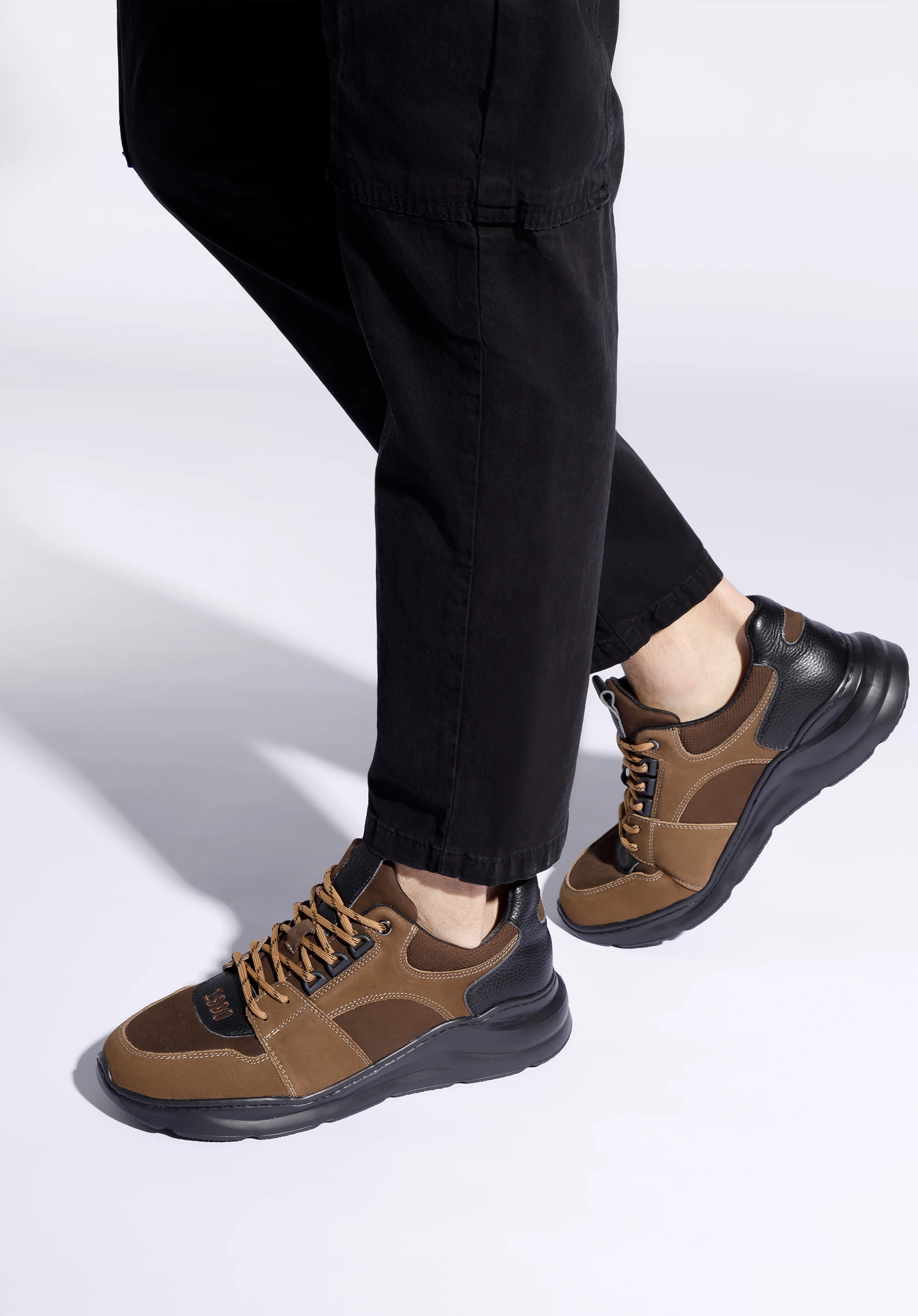 Męskie sneakersy na lekkiej podeszwie