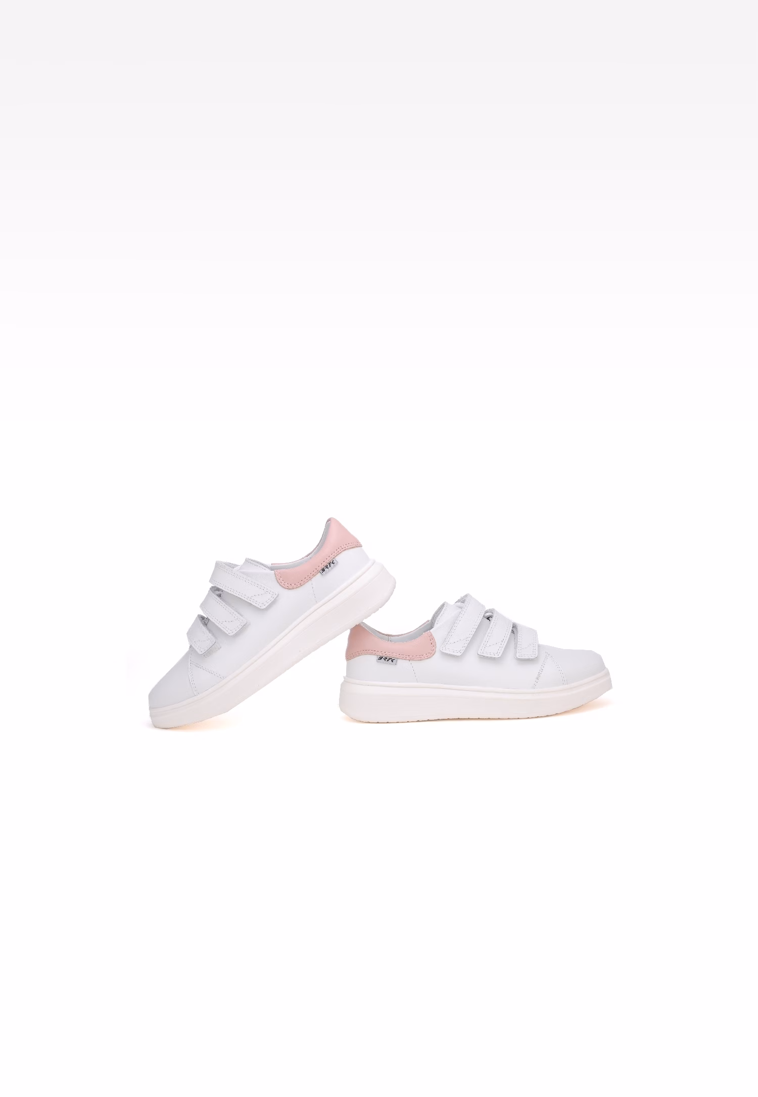 Sneakers BARTEK W-78220/B87, dla dziewcząt, biały