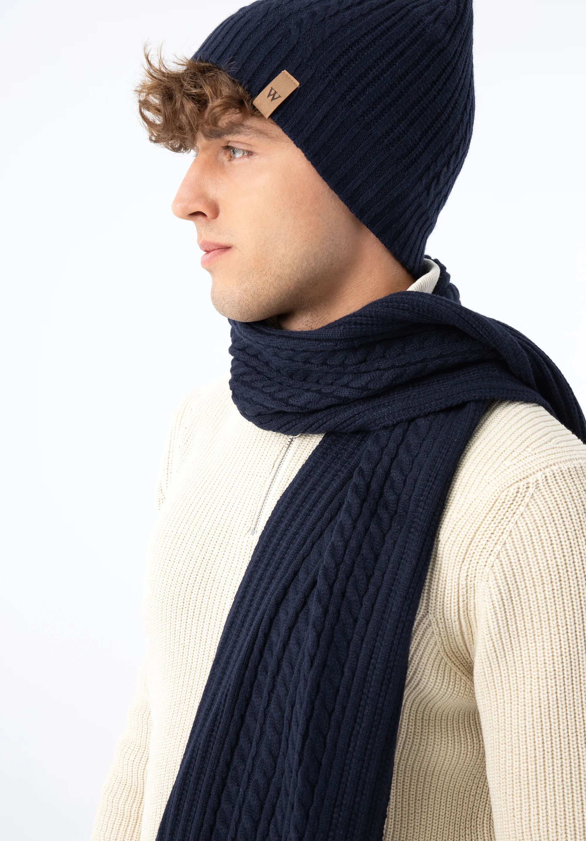 Męski komplet zimowy z ozdobnym splotem klasyczny