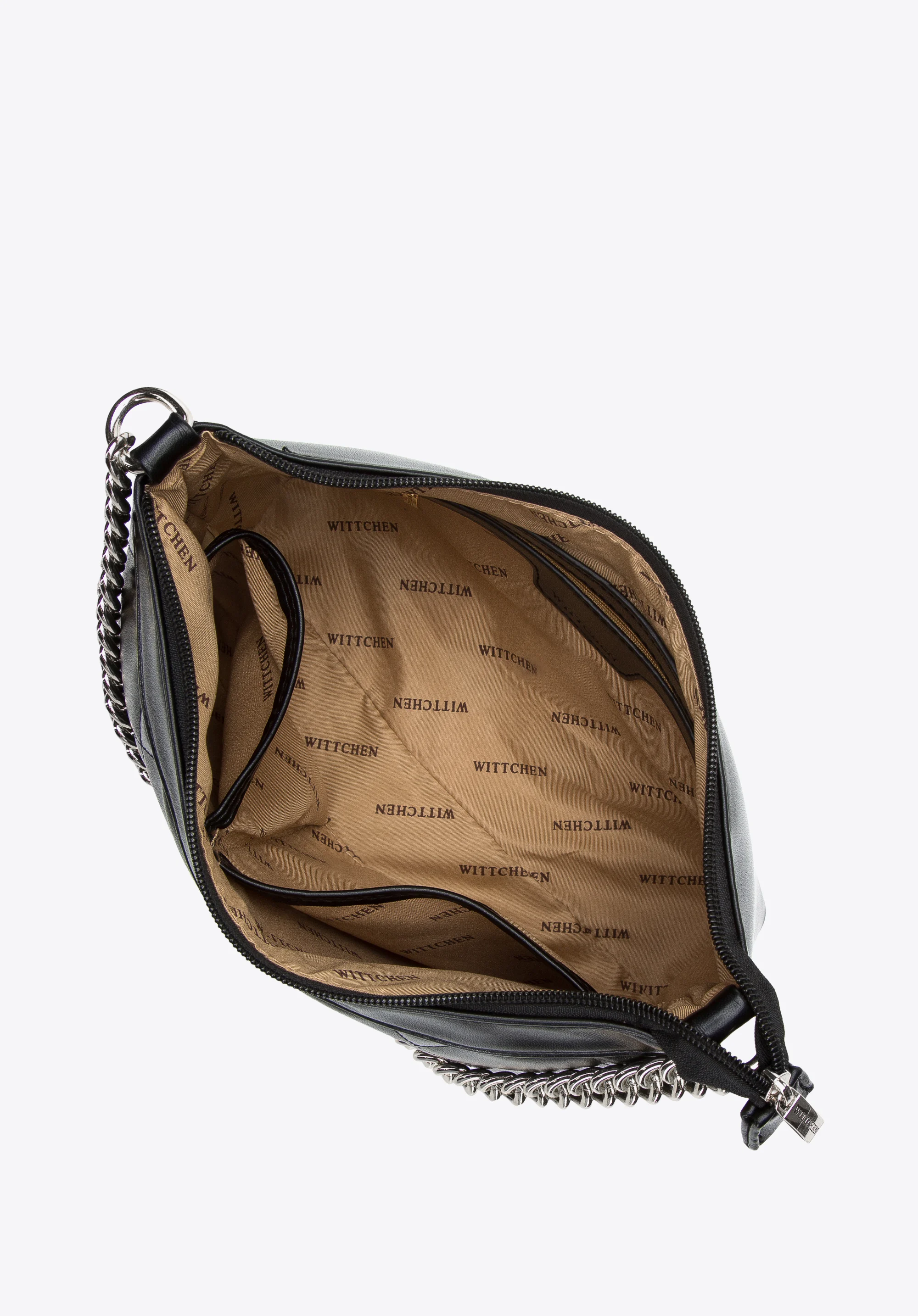 Damska torebka z pikowanym frontem na łańcuszku