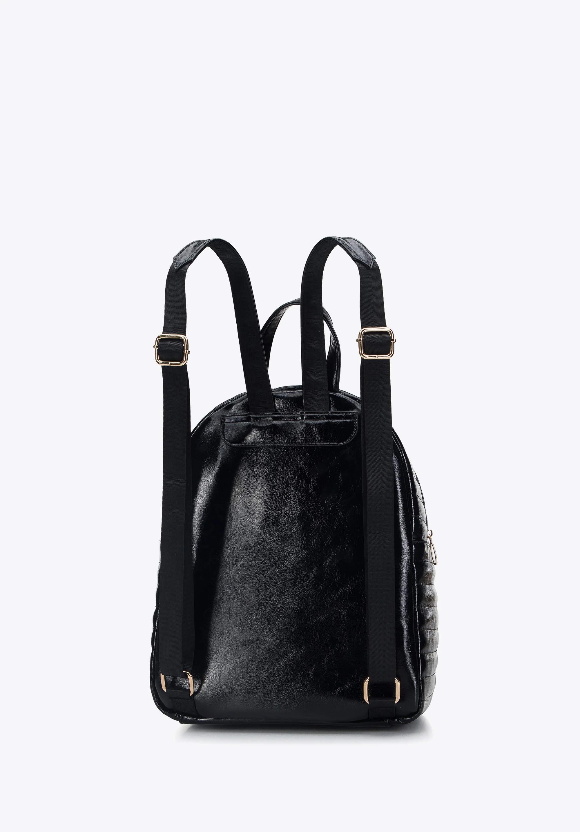 Damski plecak z błyszczącej ekoskóry