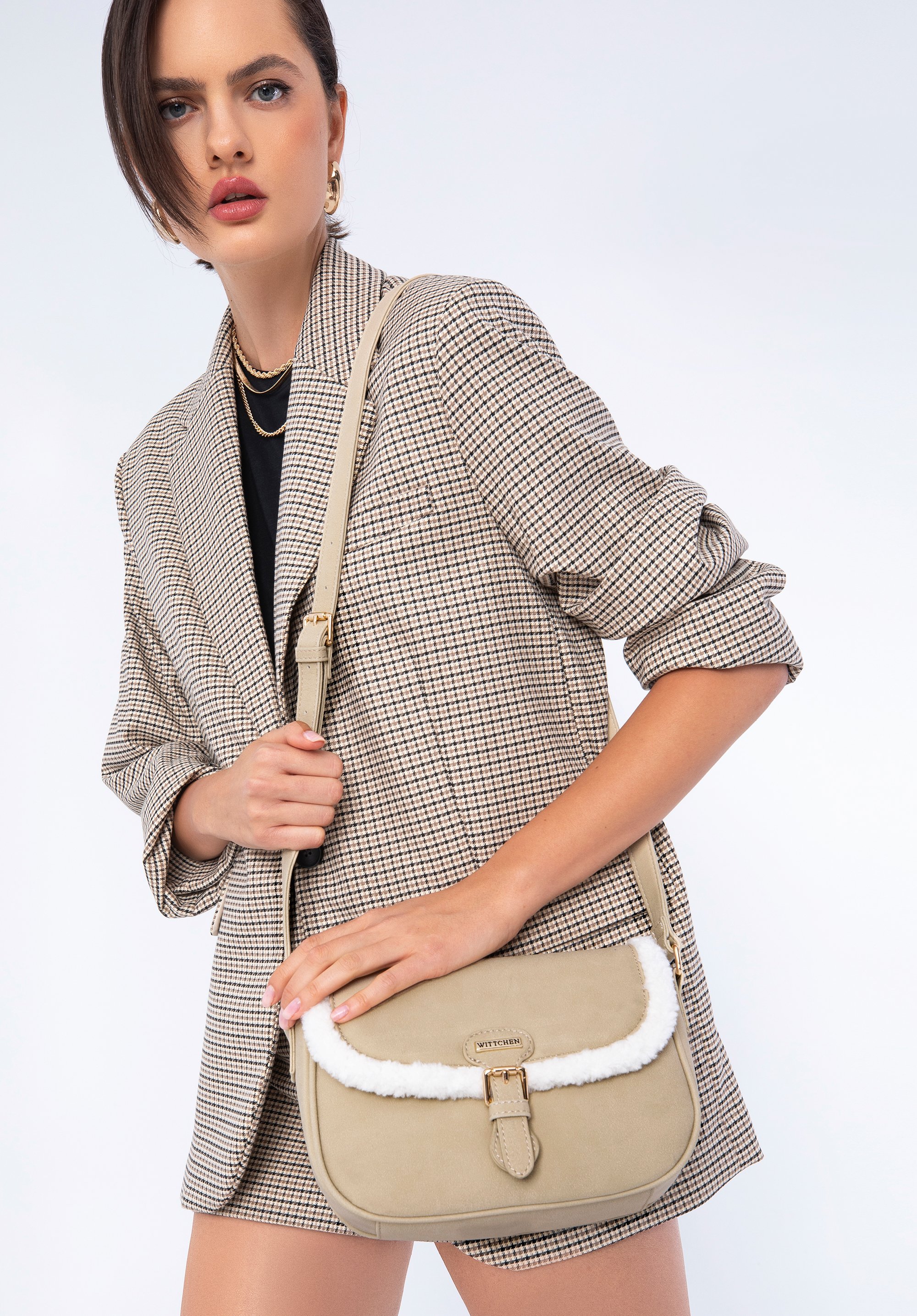 Damska listonoszka ze sztucznym futerkiem