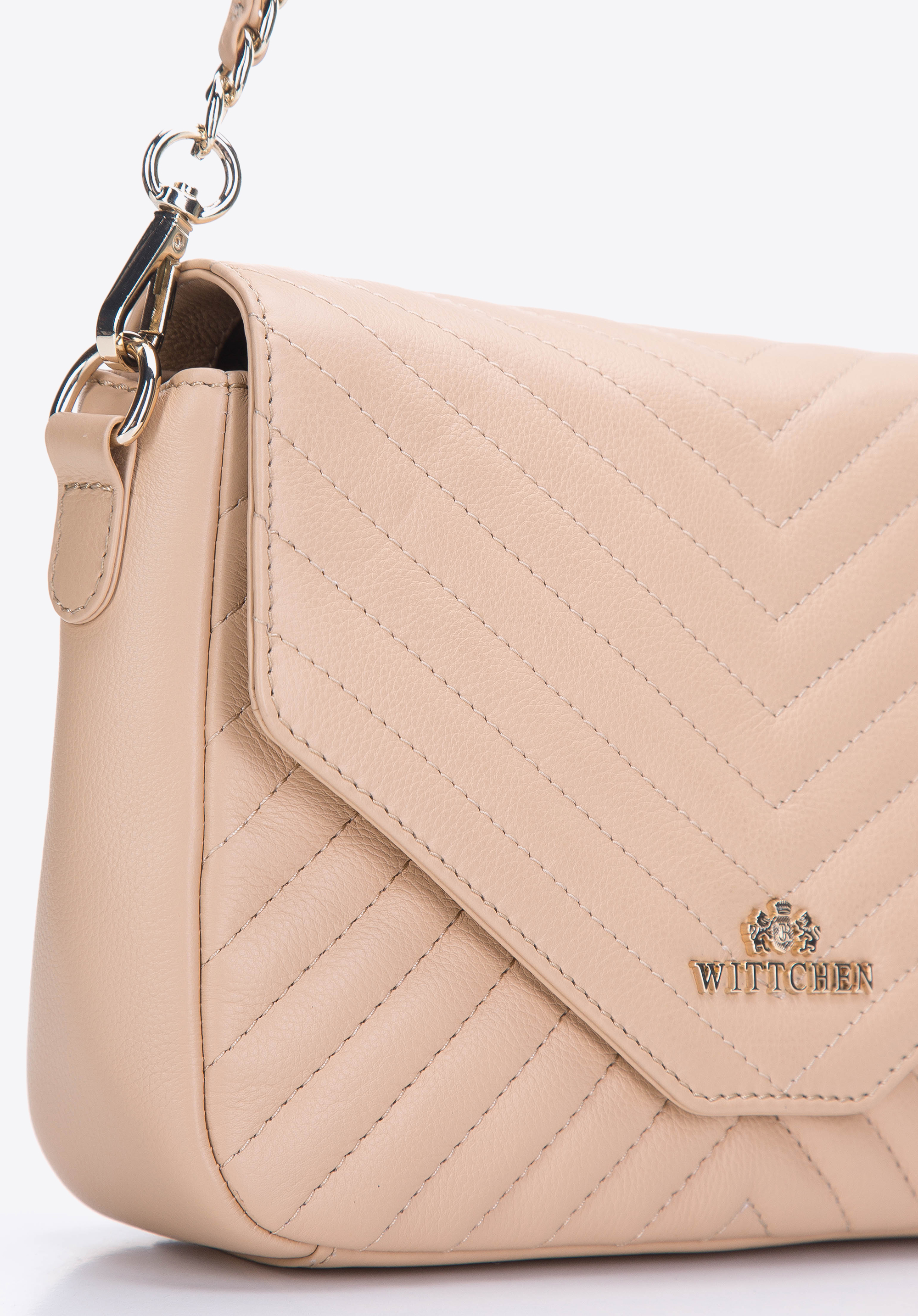 Damska listonoszka skórzana z ukośnym pikowaniem