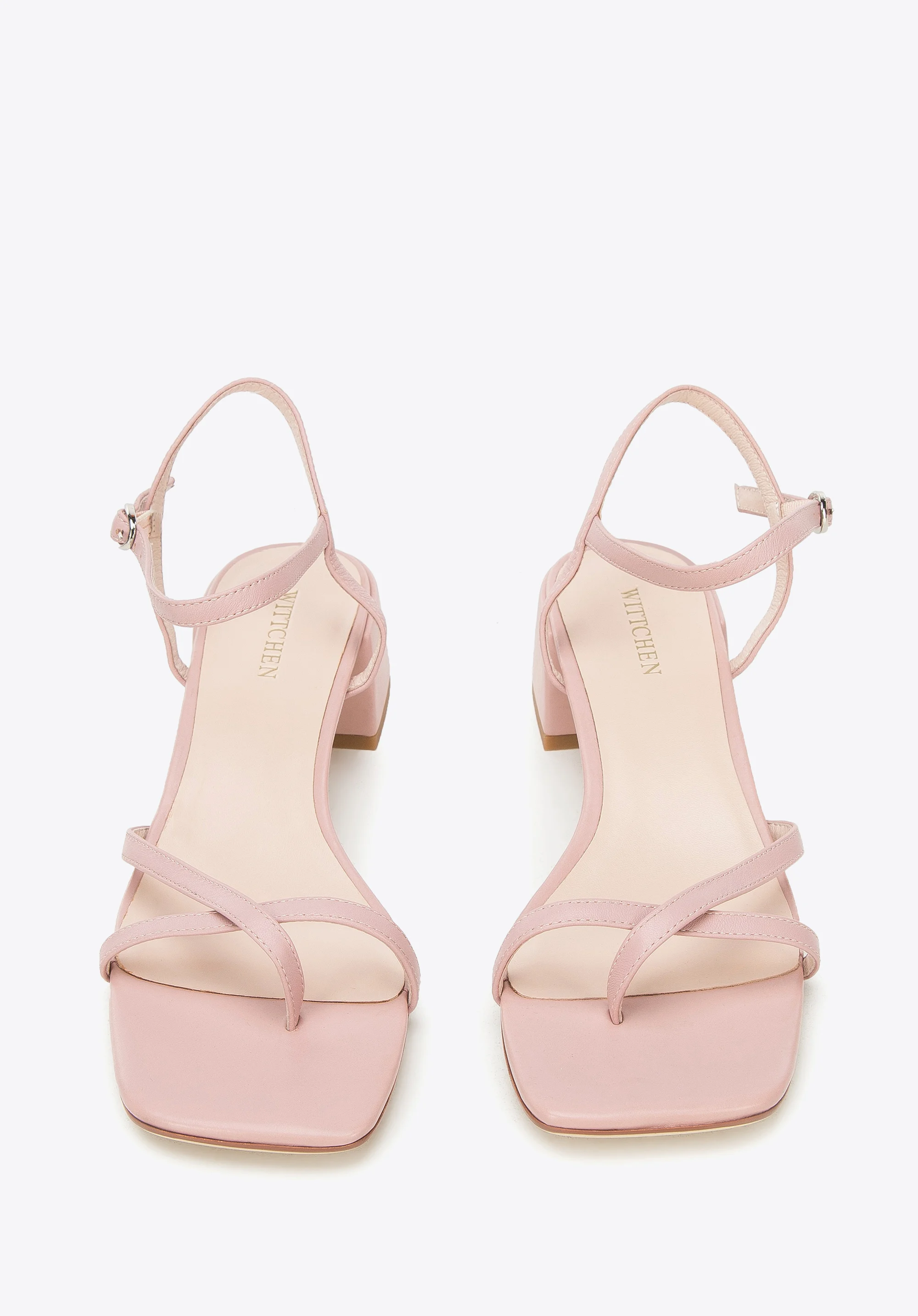 Damskie sandały skórzane z cienkimi paseczkami