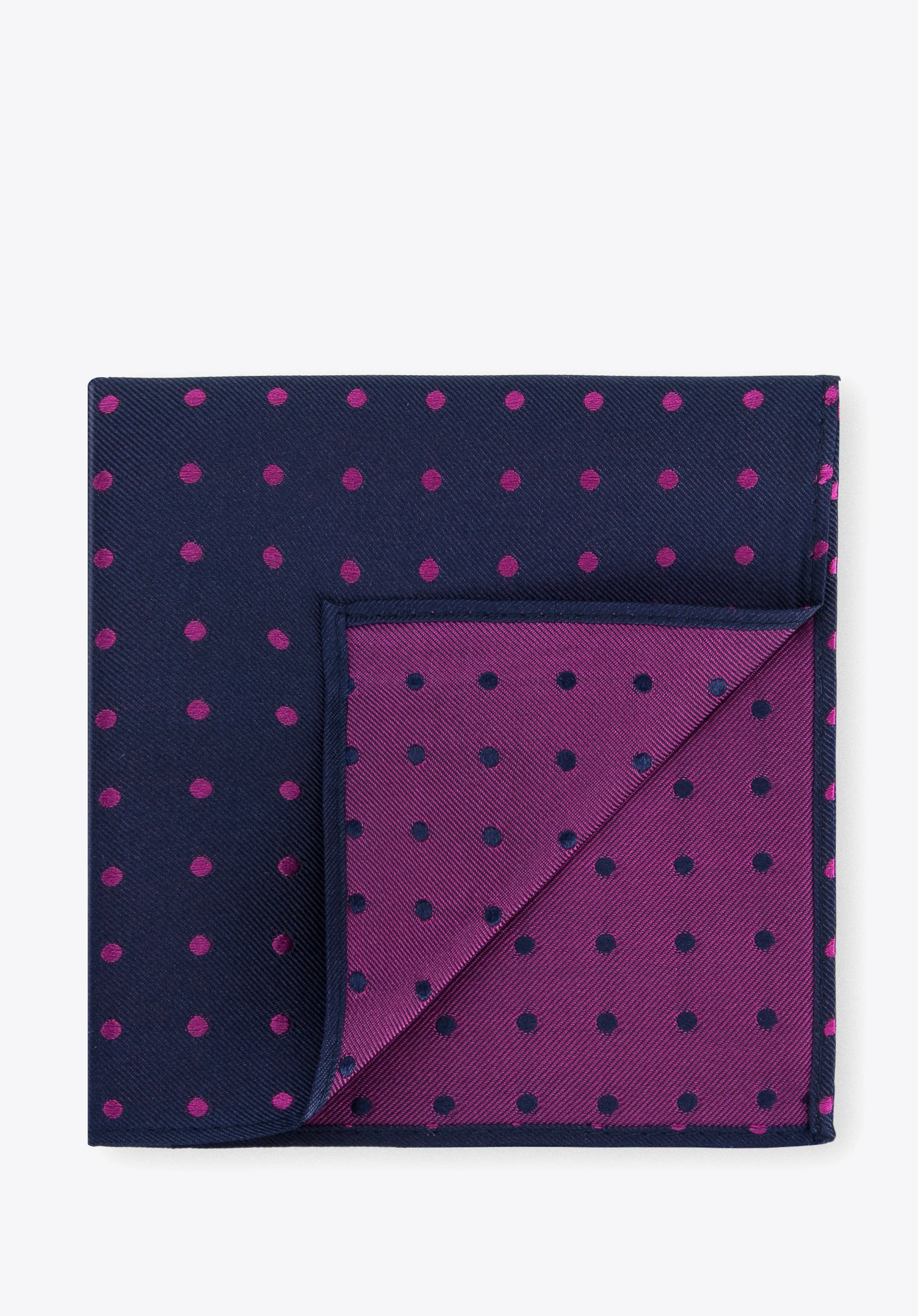 Poszetka z jedwabiu w kropki