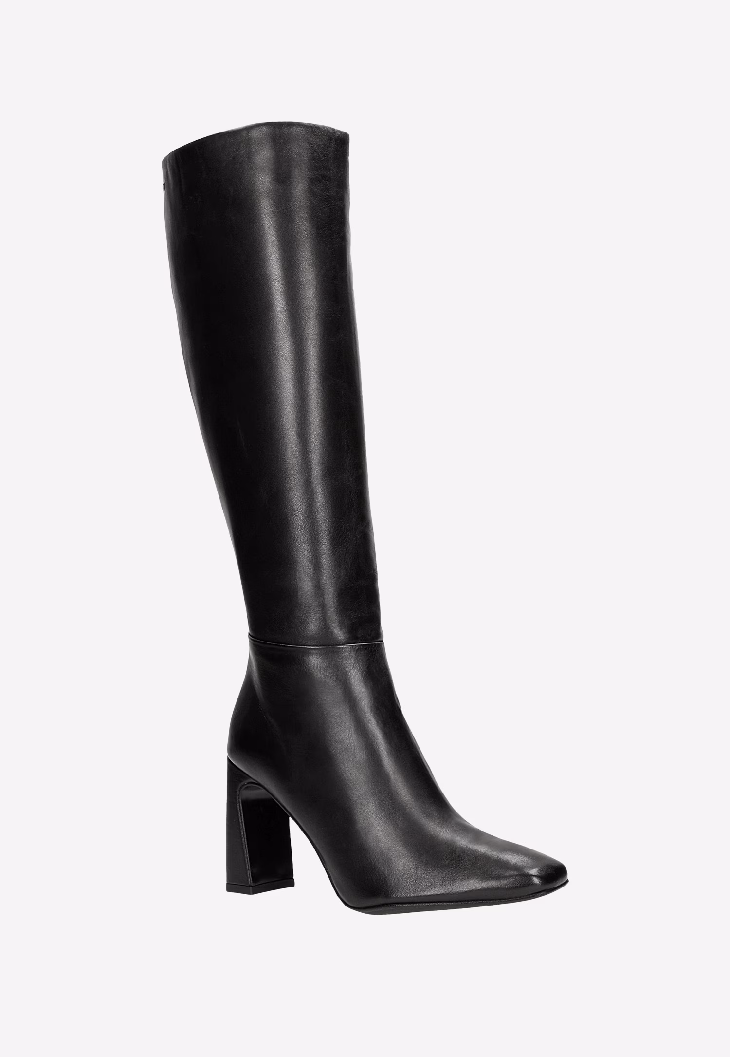 Czarne kozaki damskie na słupku za skóry licowej