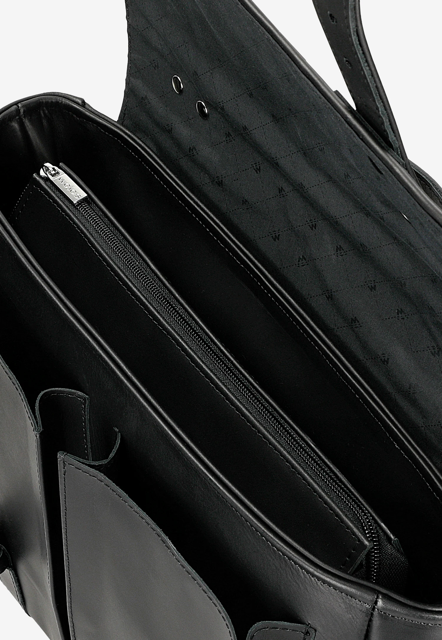 Czarna skórzana torba-plecak 2w1